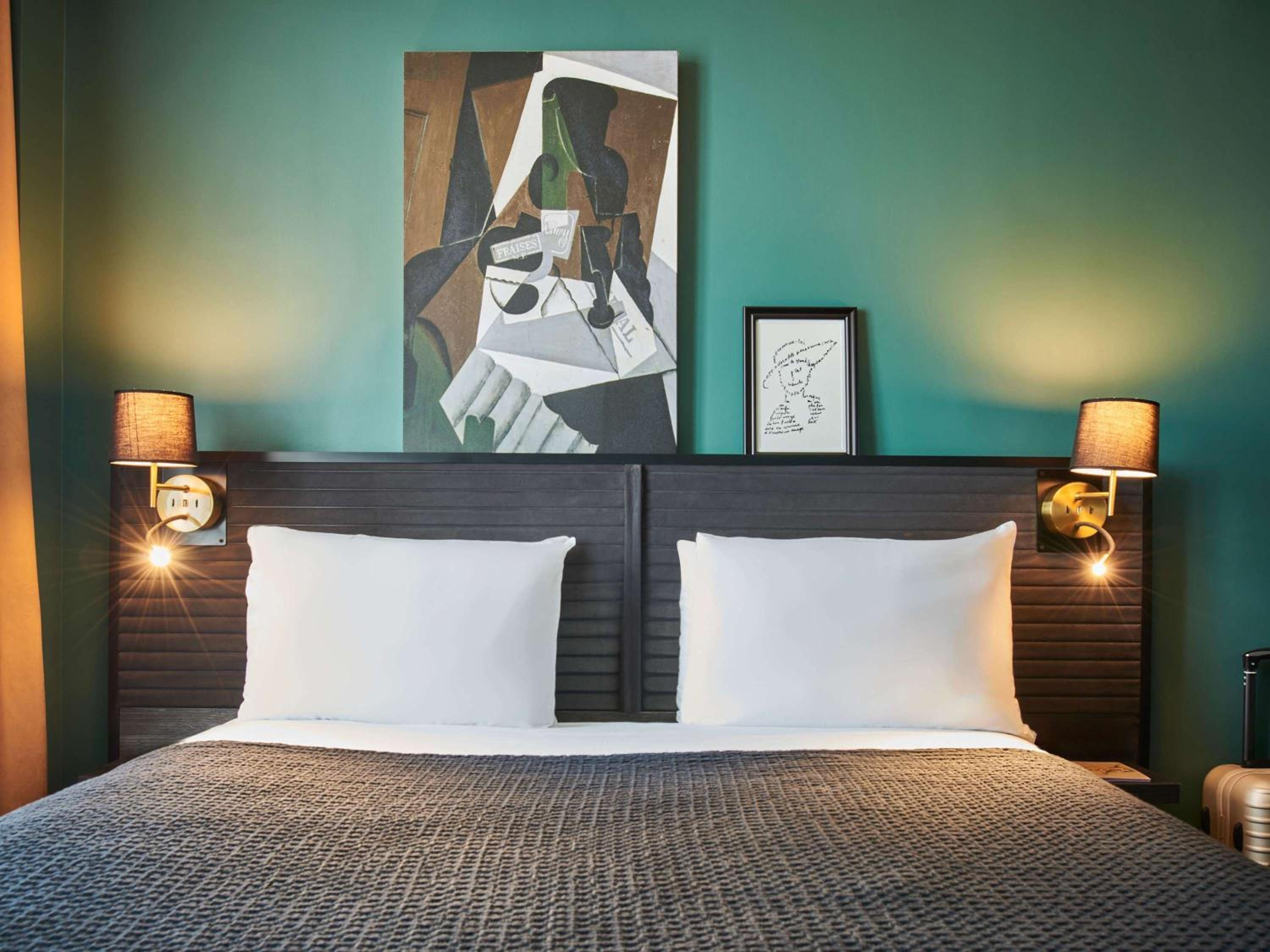 Deluxe Room with terrace - One Double Bed
