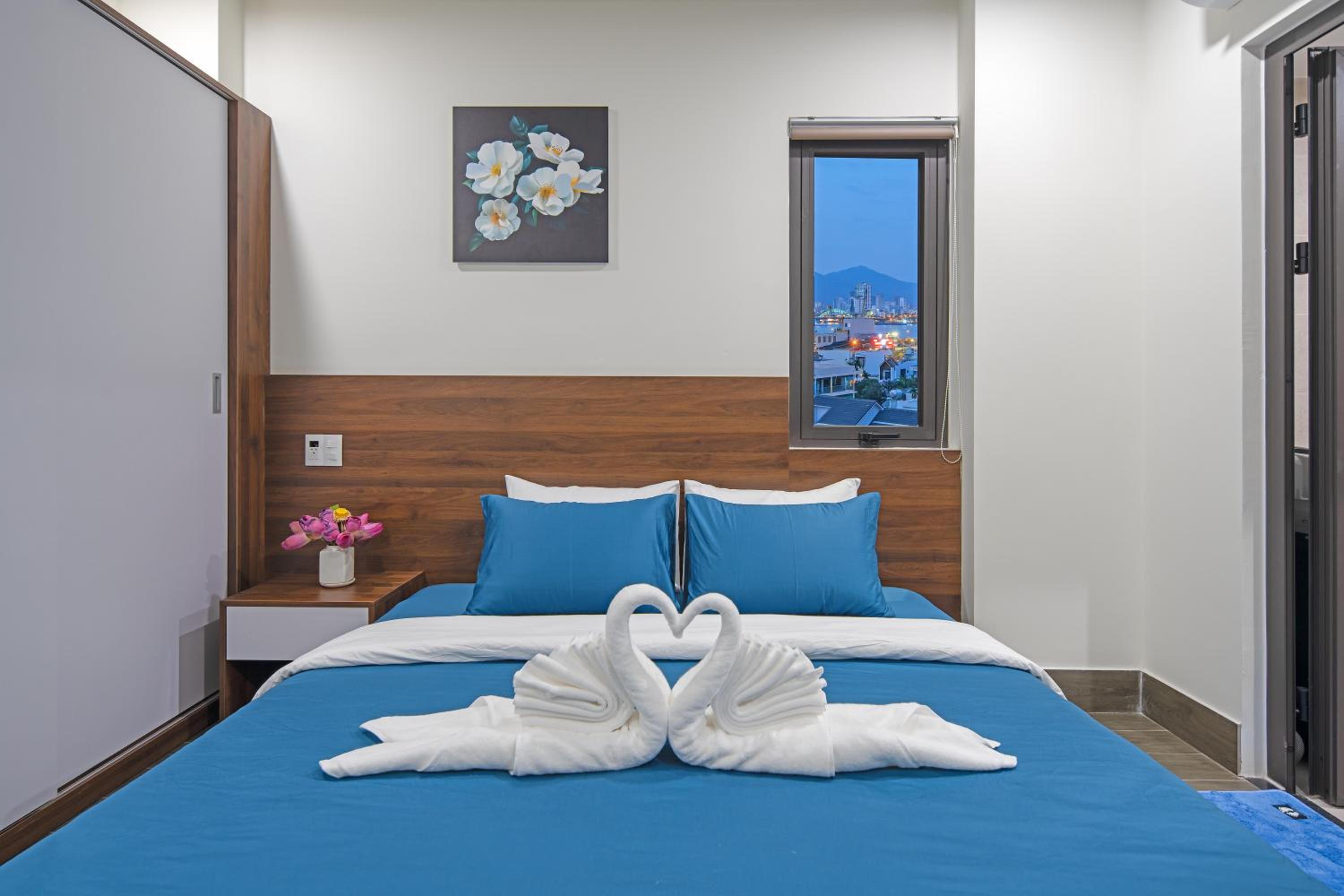 Two-Bedroom Apartment - Photo 15