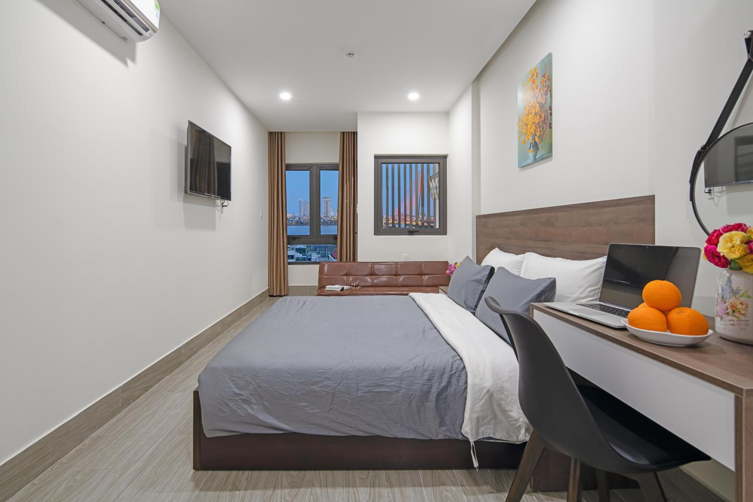 Deluxe Apartment - Photo 2