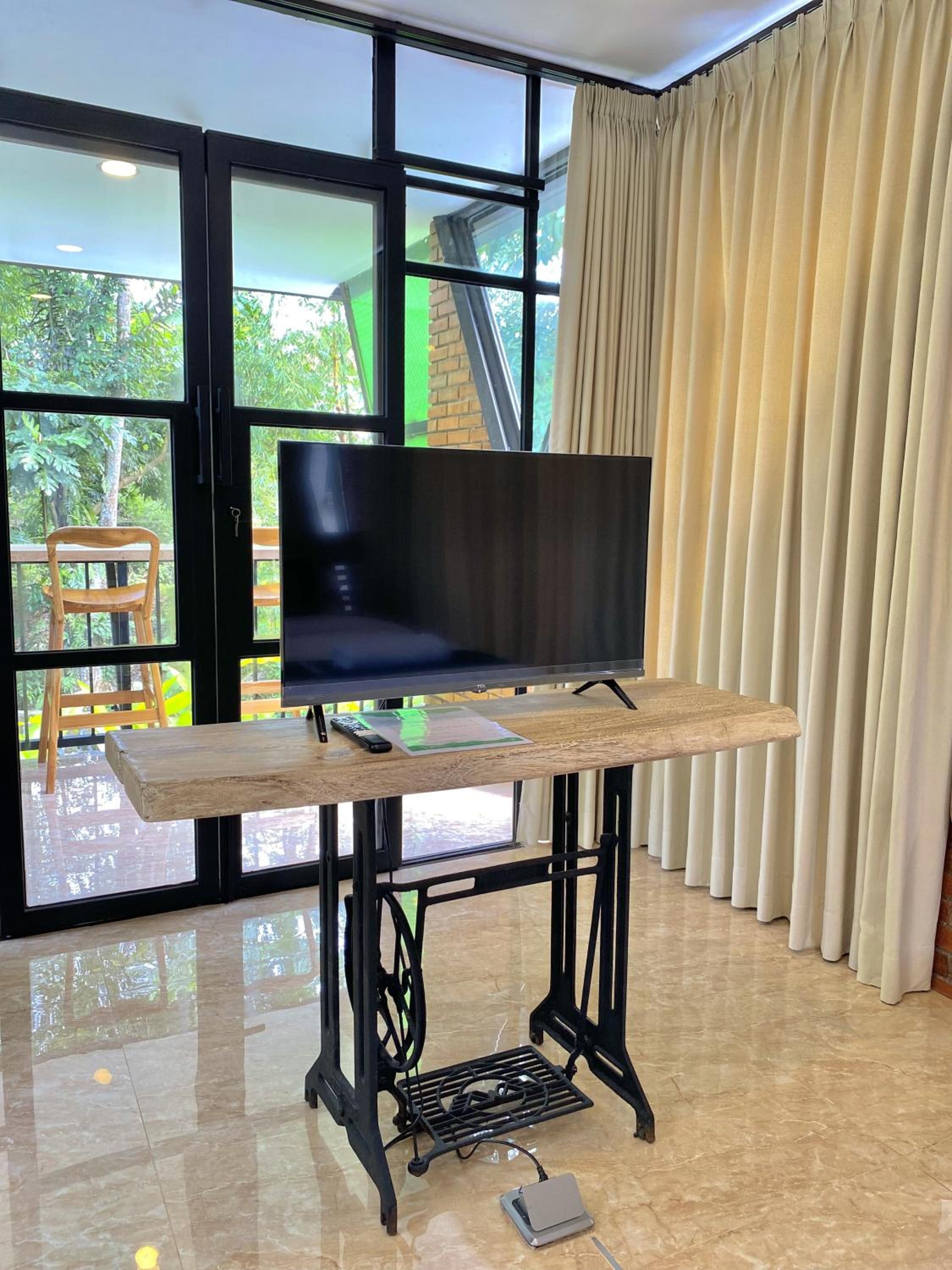 One-Bedroom Villa - Photo 3