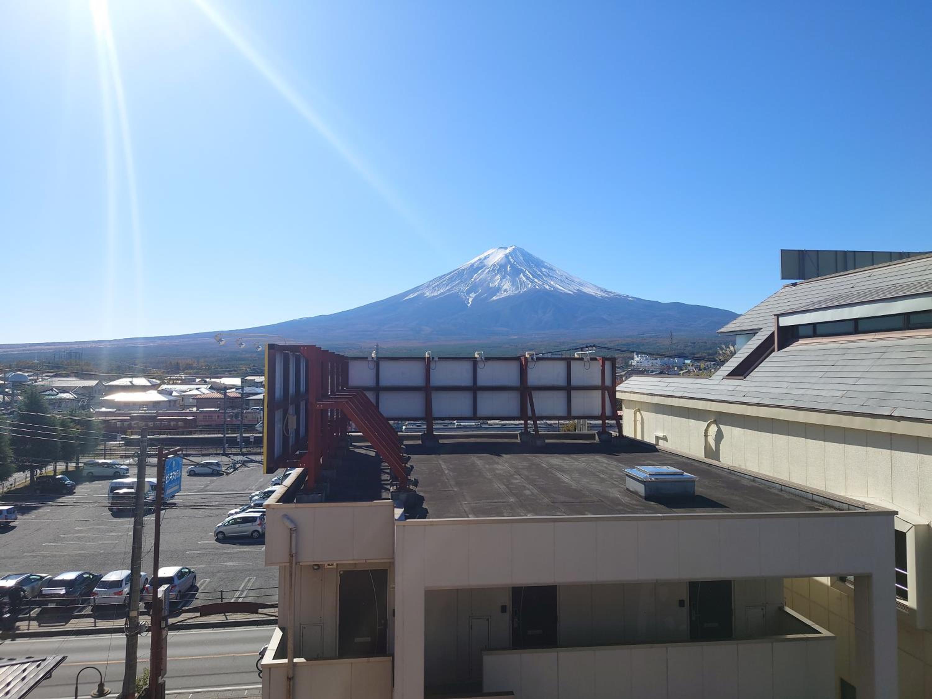 Standard Twin Room with Mountain View - Photo 3
