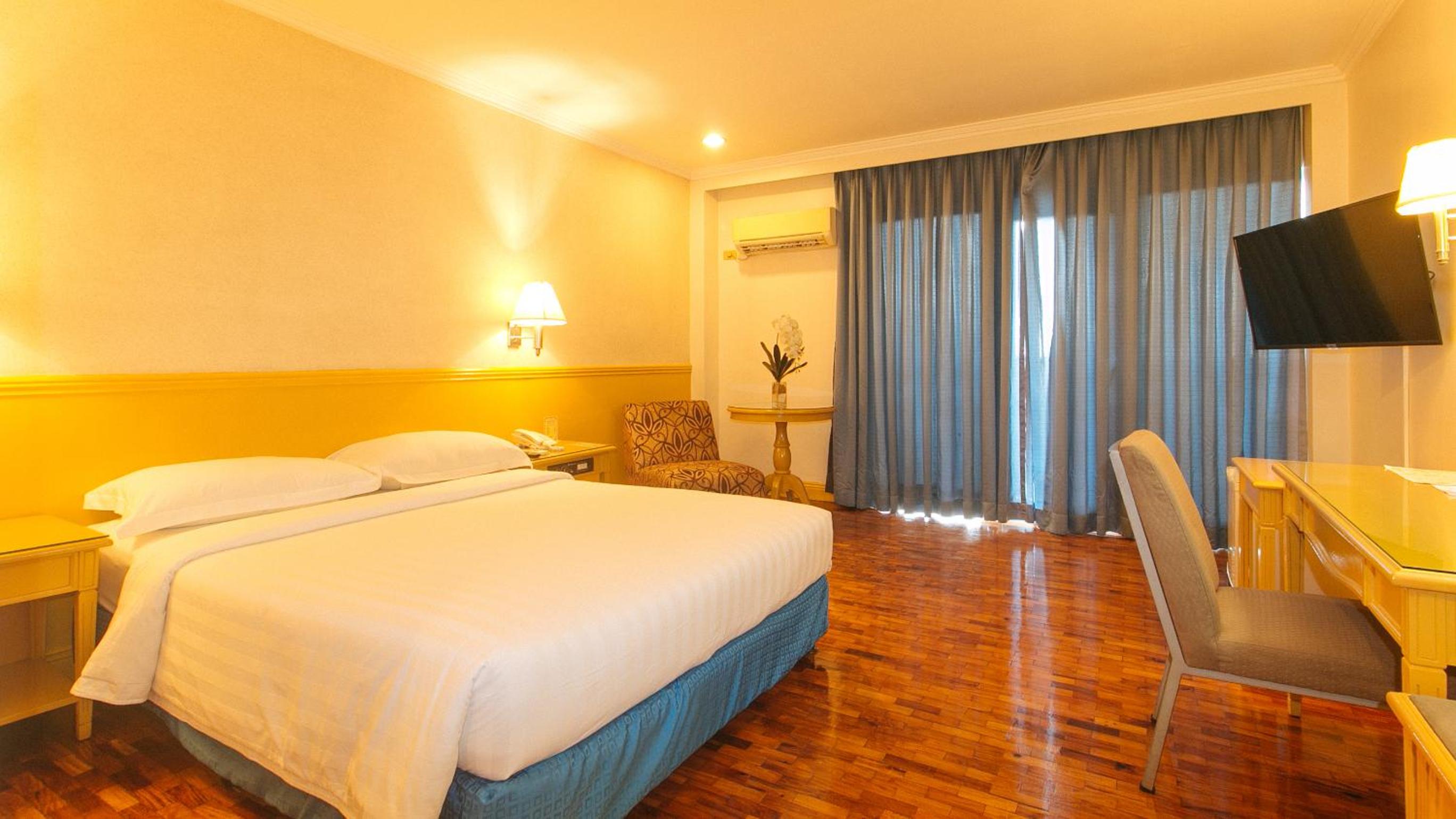 Superior Queen Room