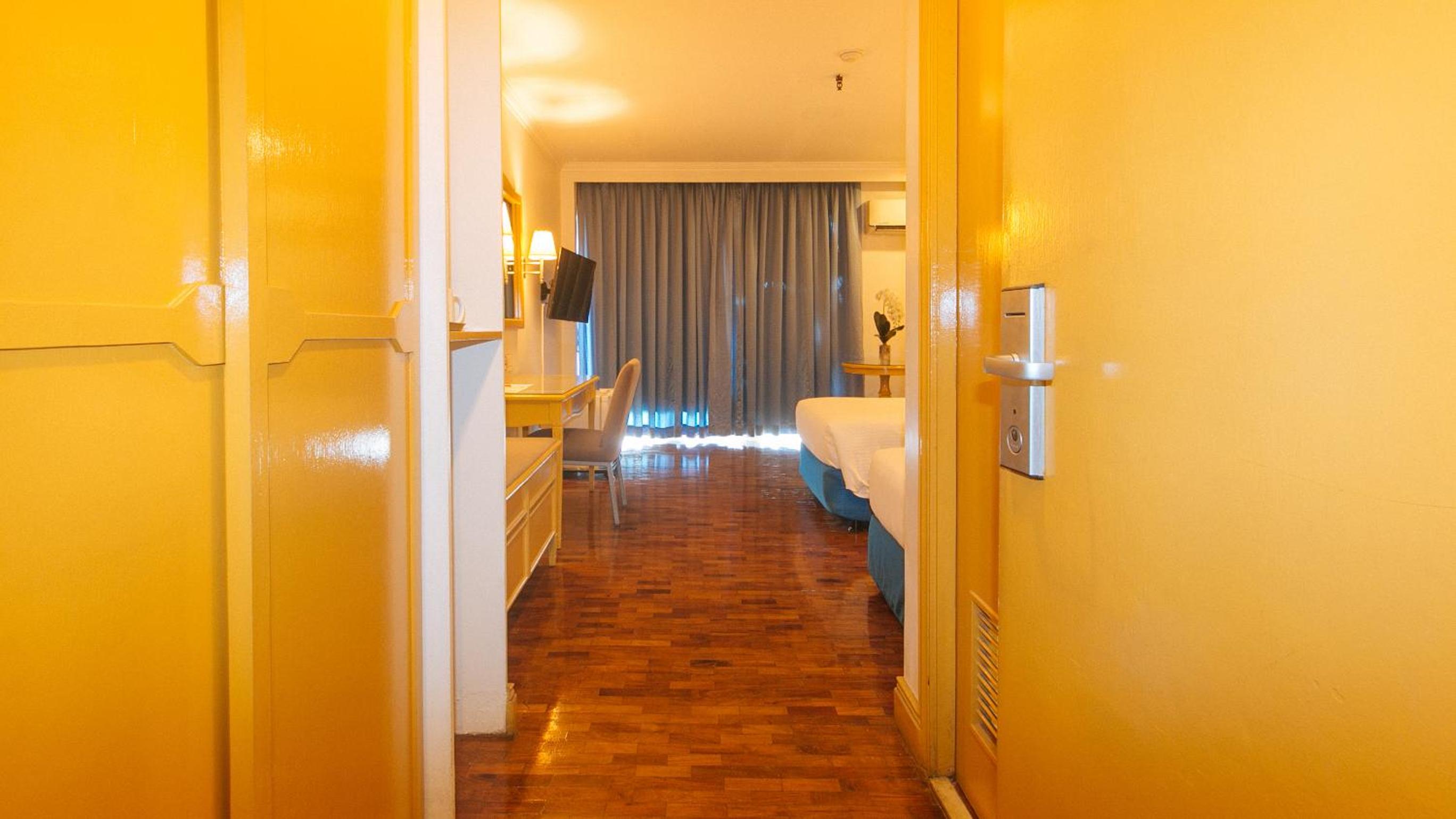 Superior Double or Twin Room - Photo 7
