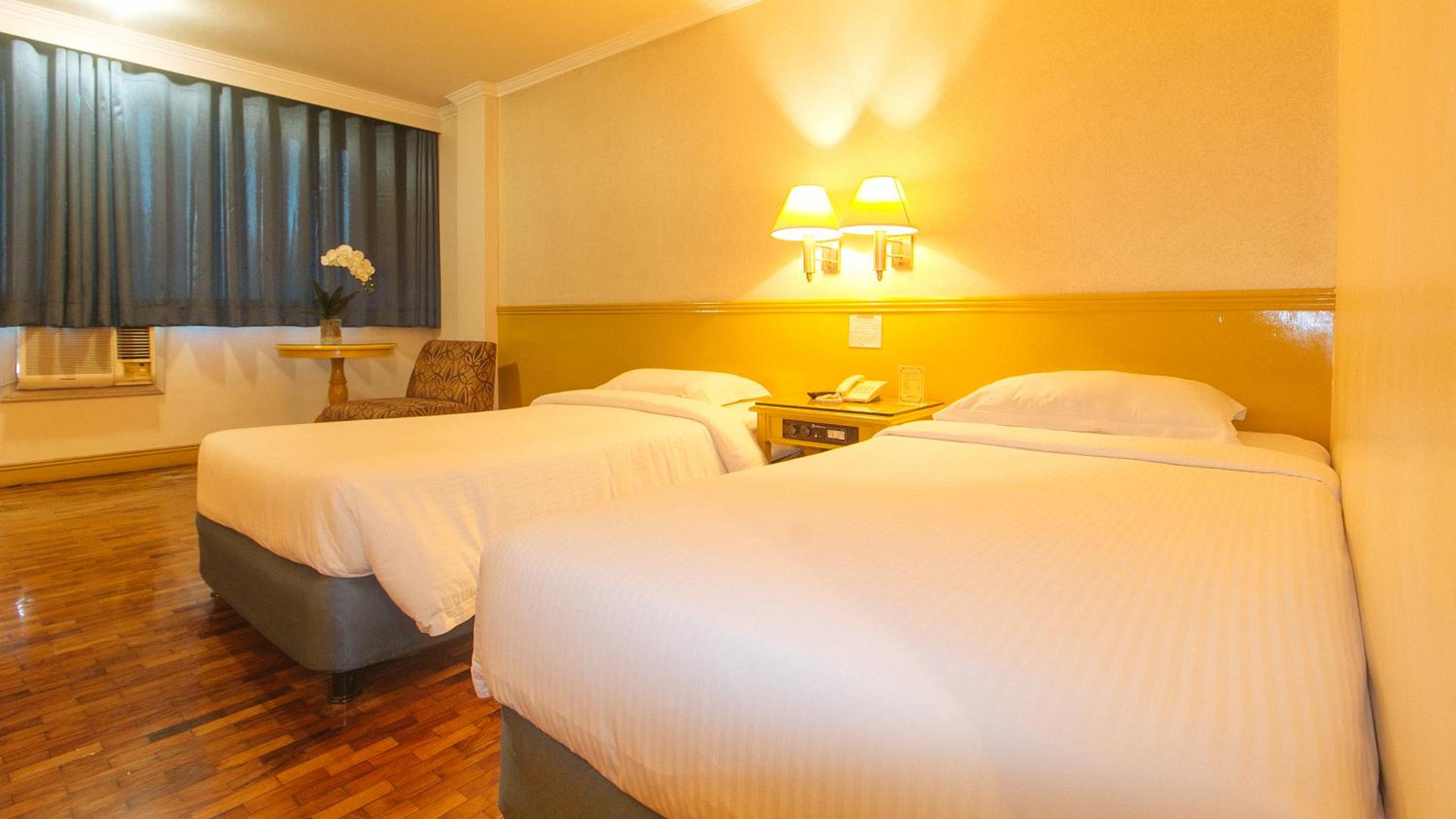 Deluxe Twin Room - Photo 6