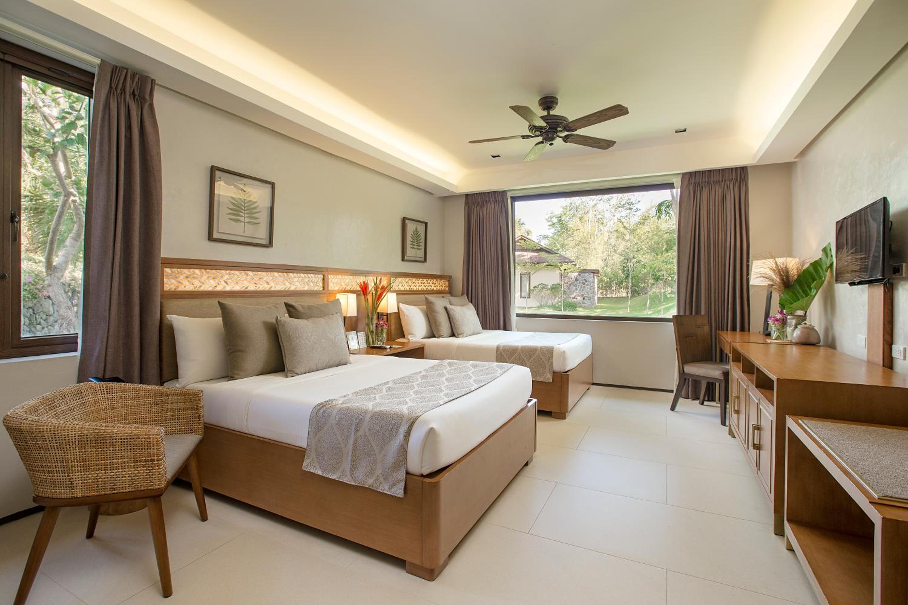 Deluxe Room - Photo 1