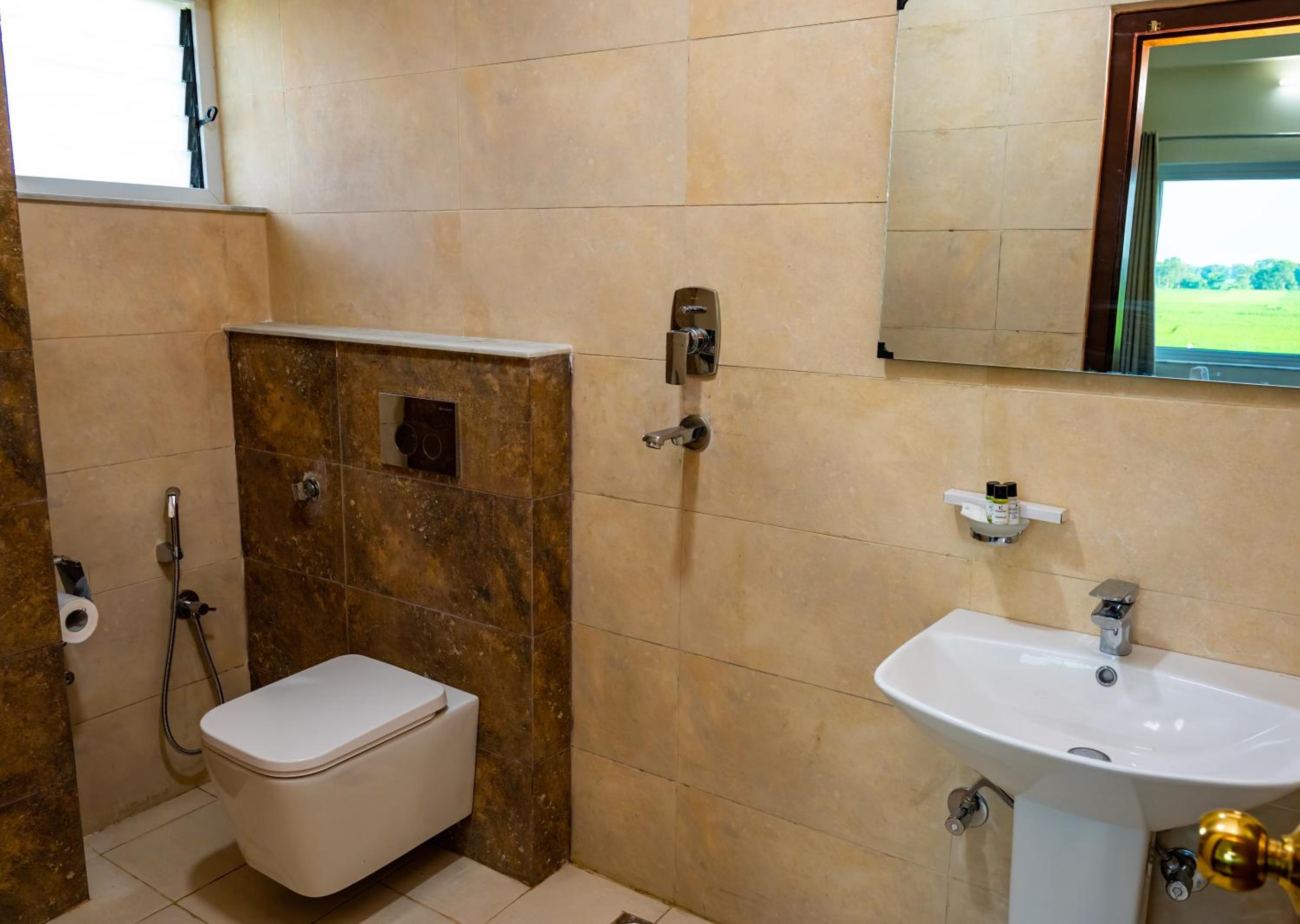 Double Room - Photo 4