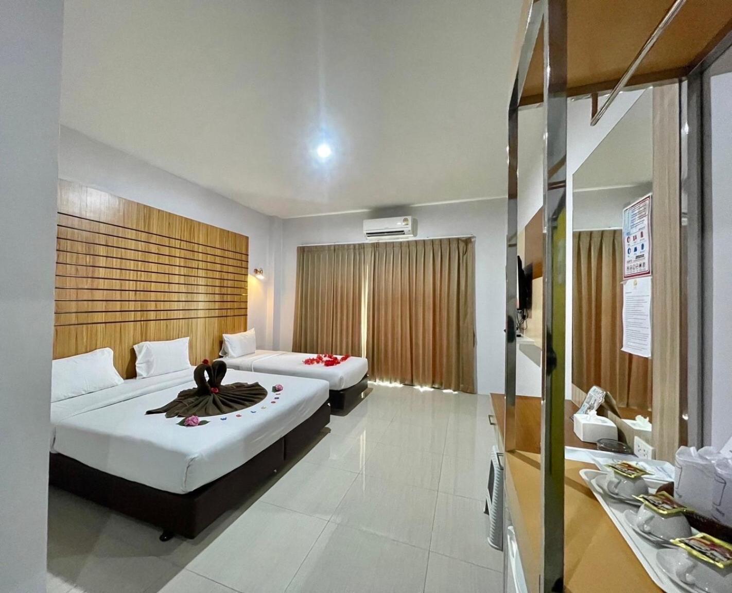 Triple Room with Balcony photo 3