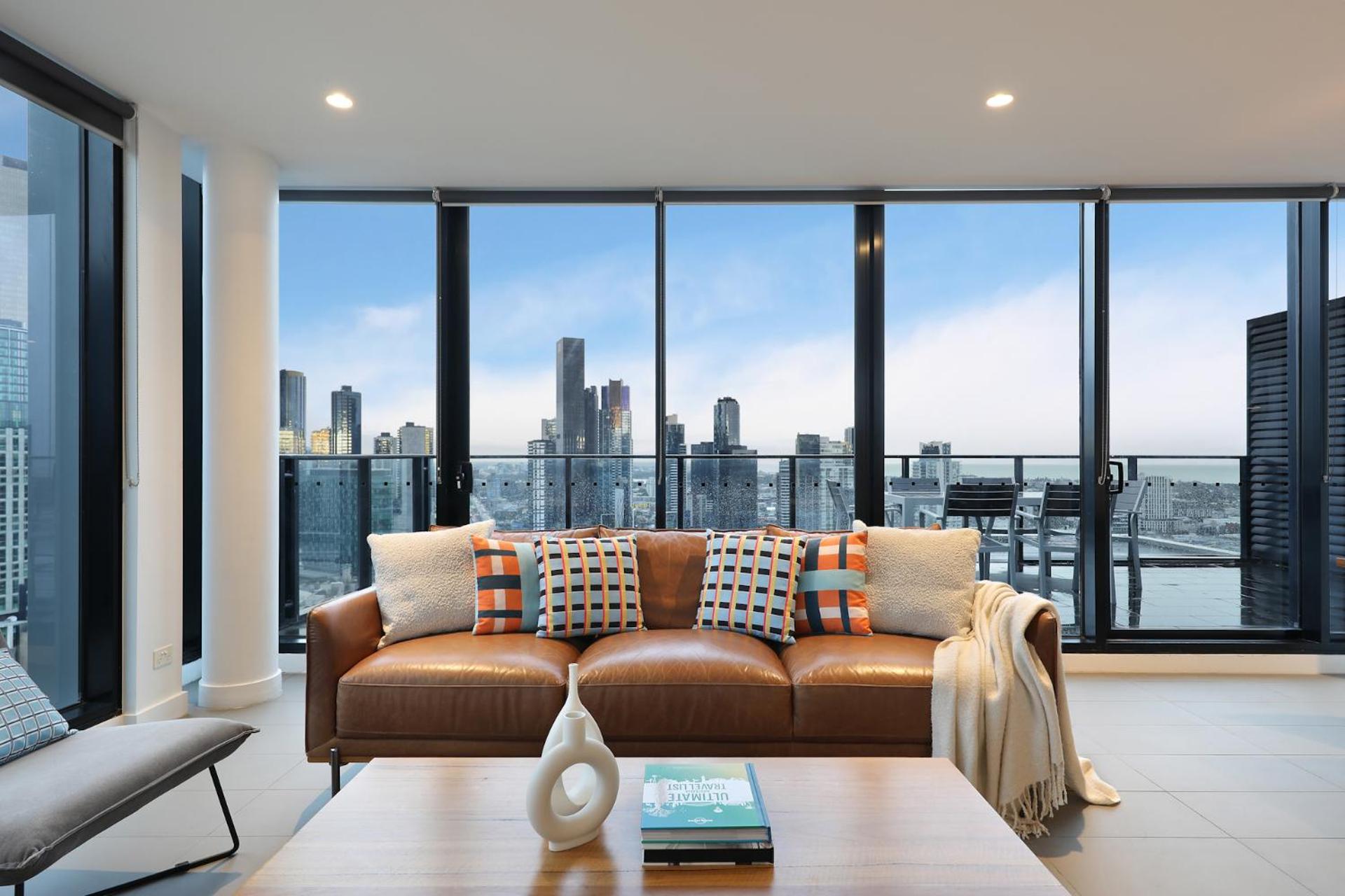 Penthouse Apartment photo 2