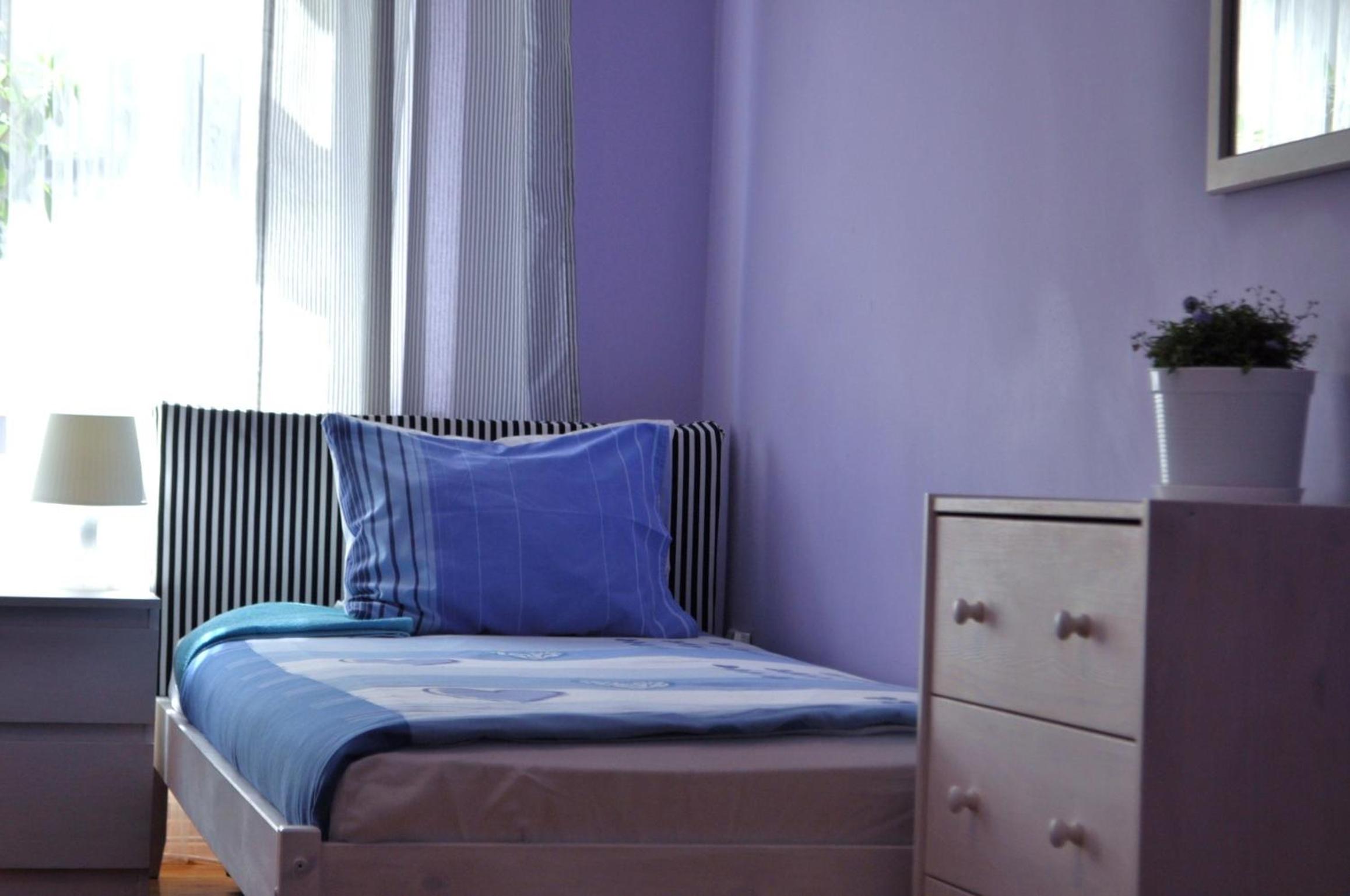 Twin Room - Photo 4