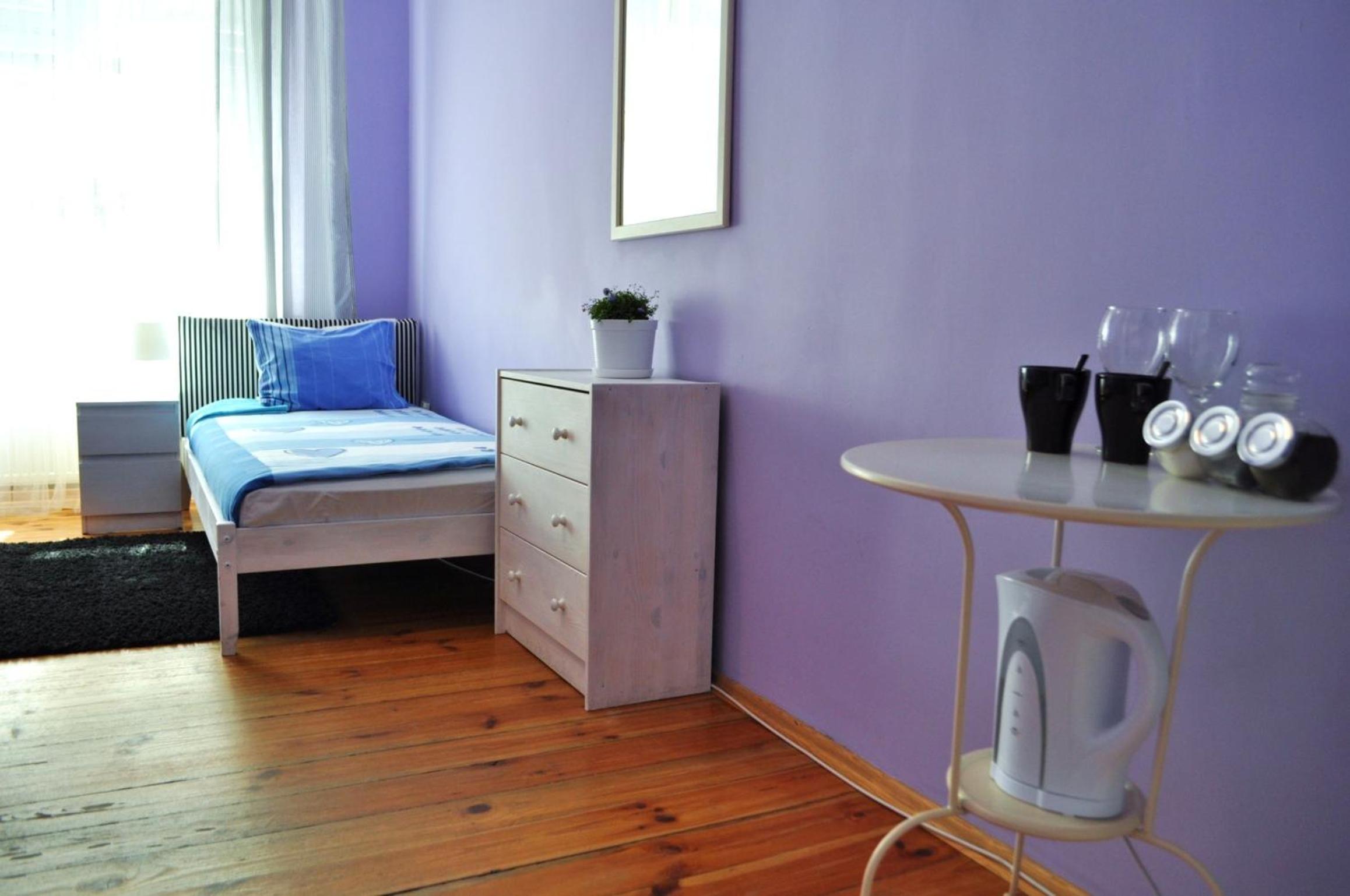 Twin Room - Photo 6