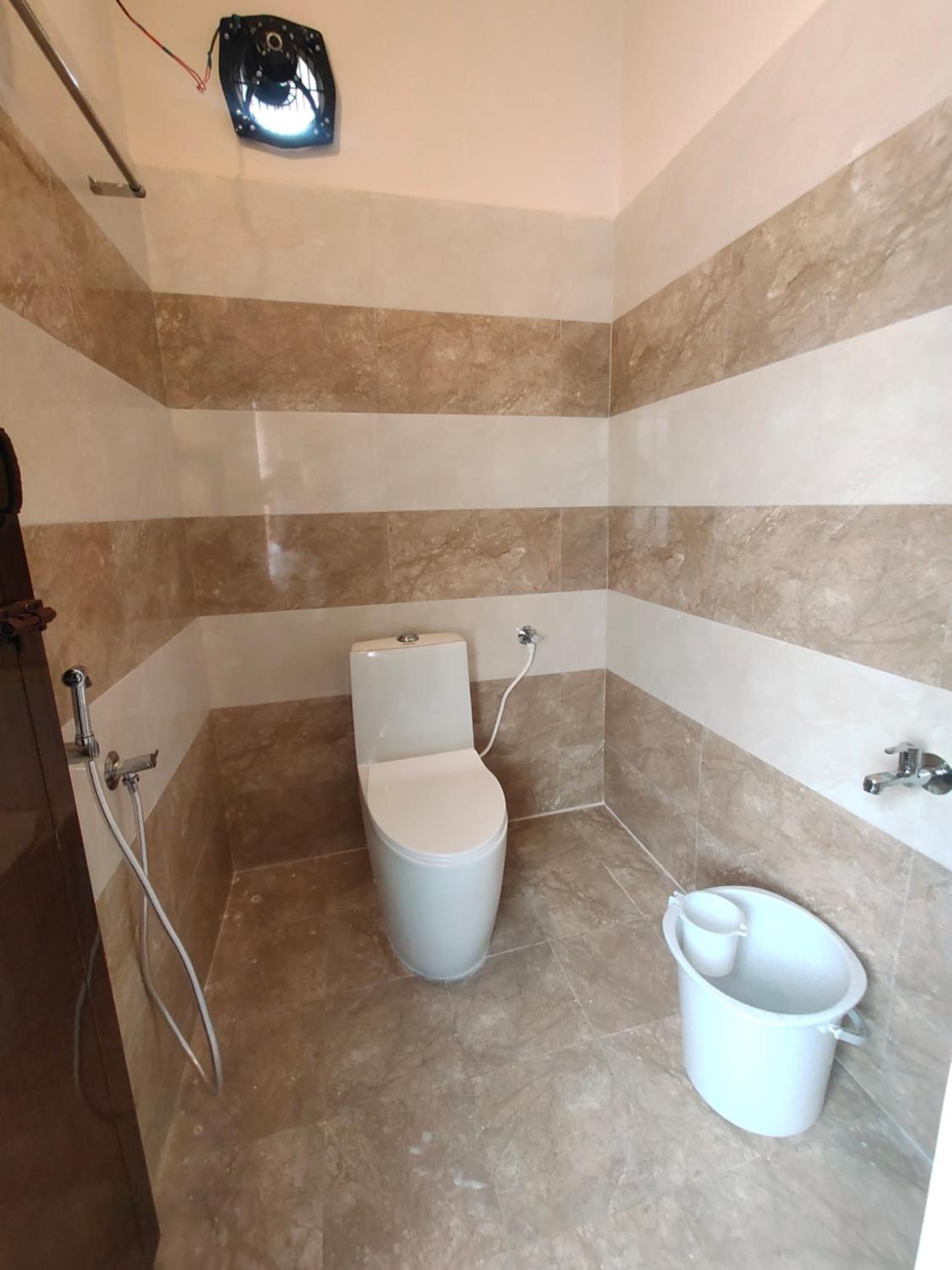 Deluxe Double Room (2 Adults + 1 Child)