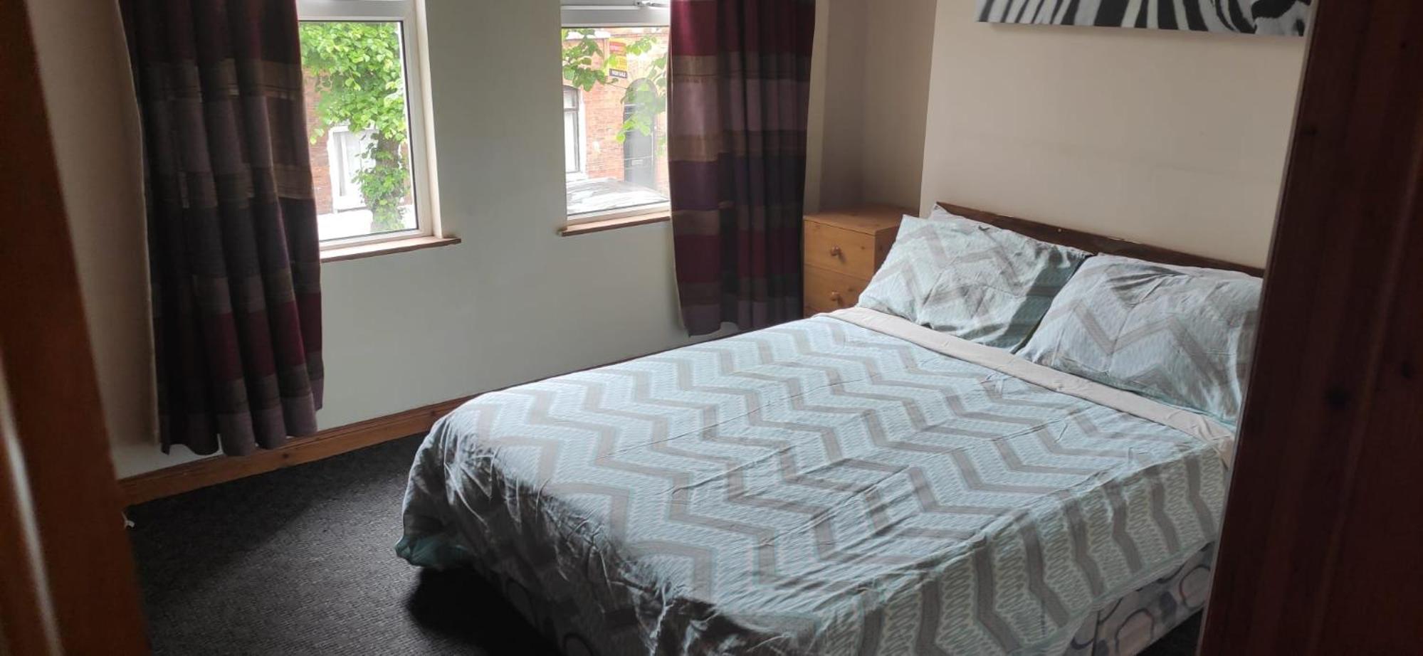 Basic Triple Room