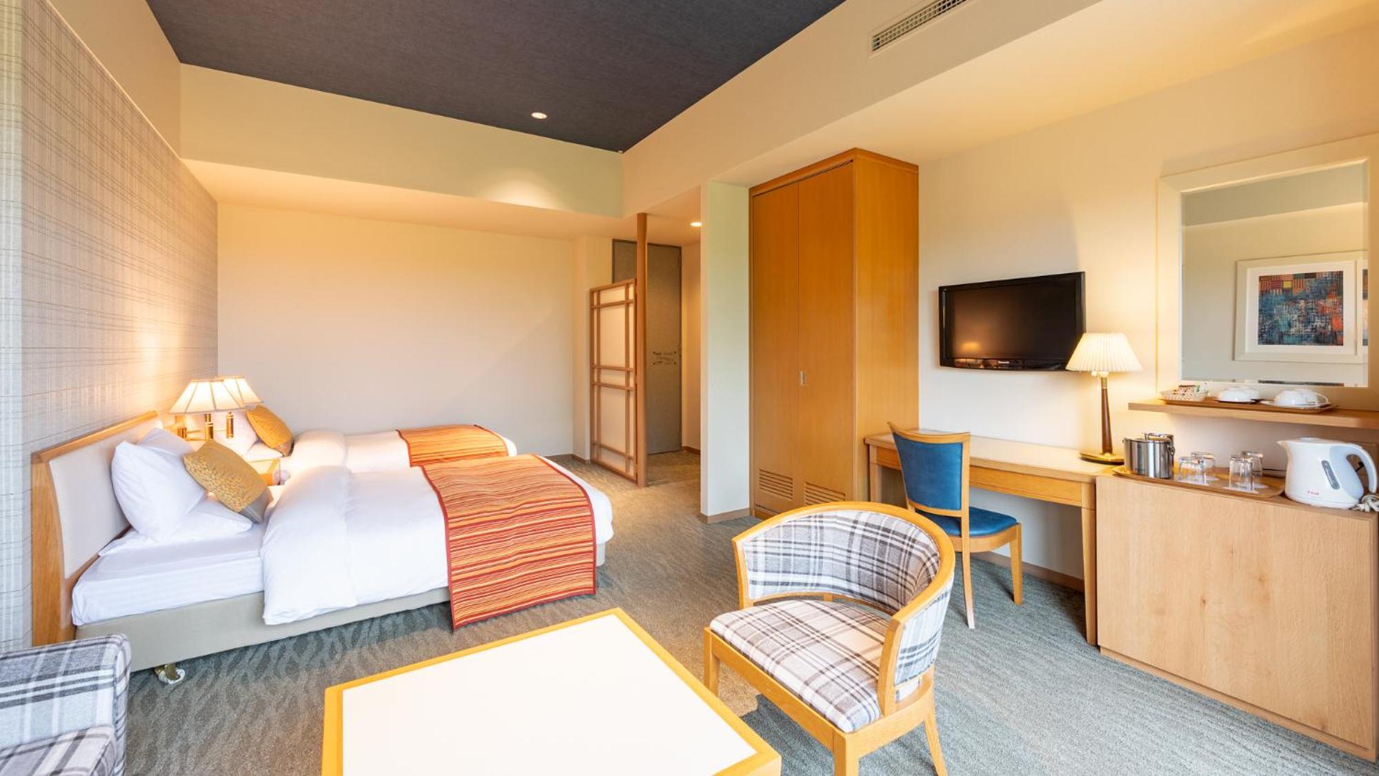 Deluxe Twin Room - Photo 2