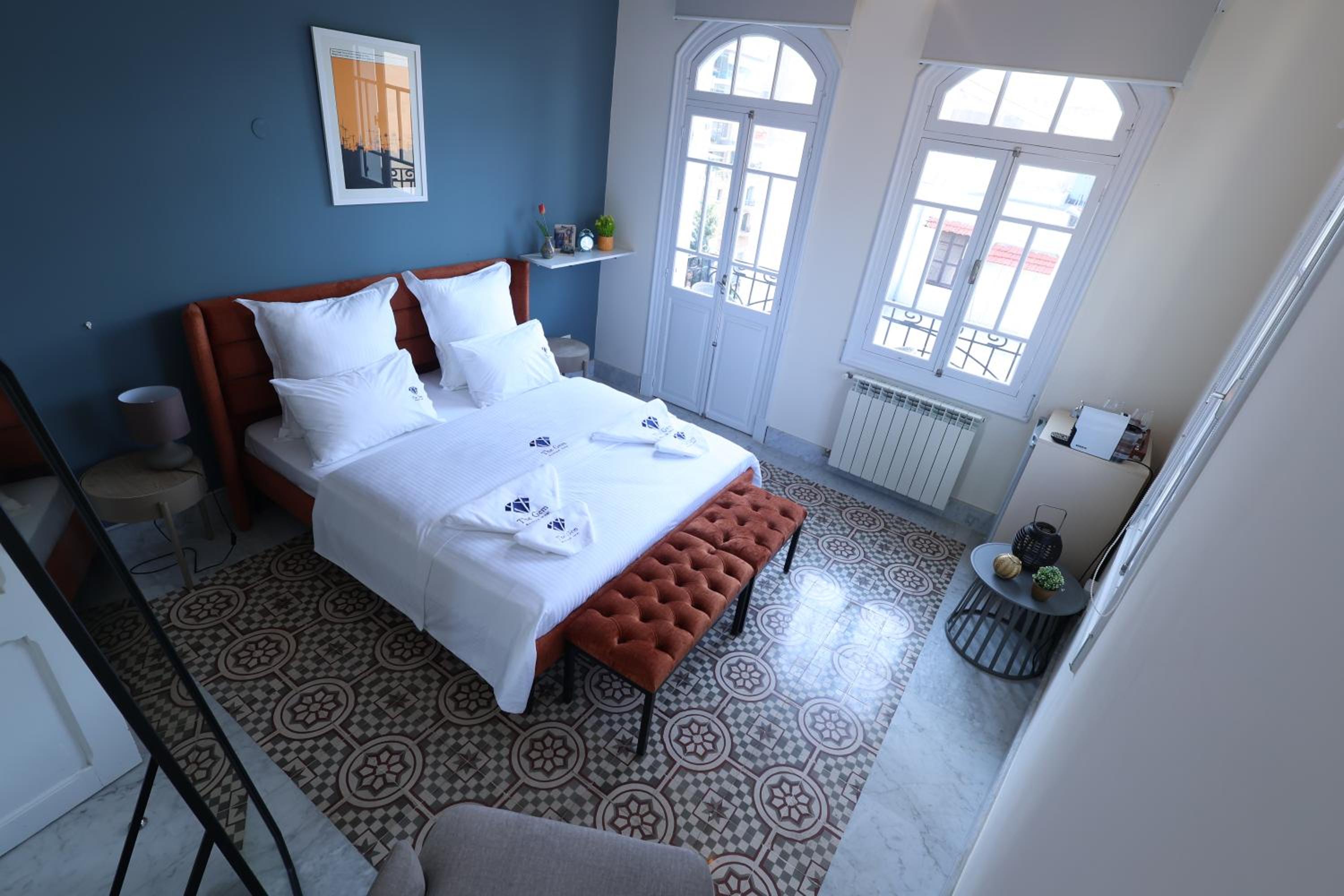 Queen Suite