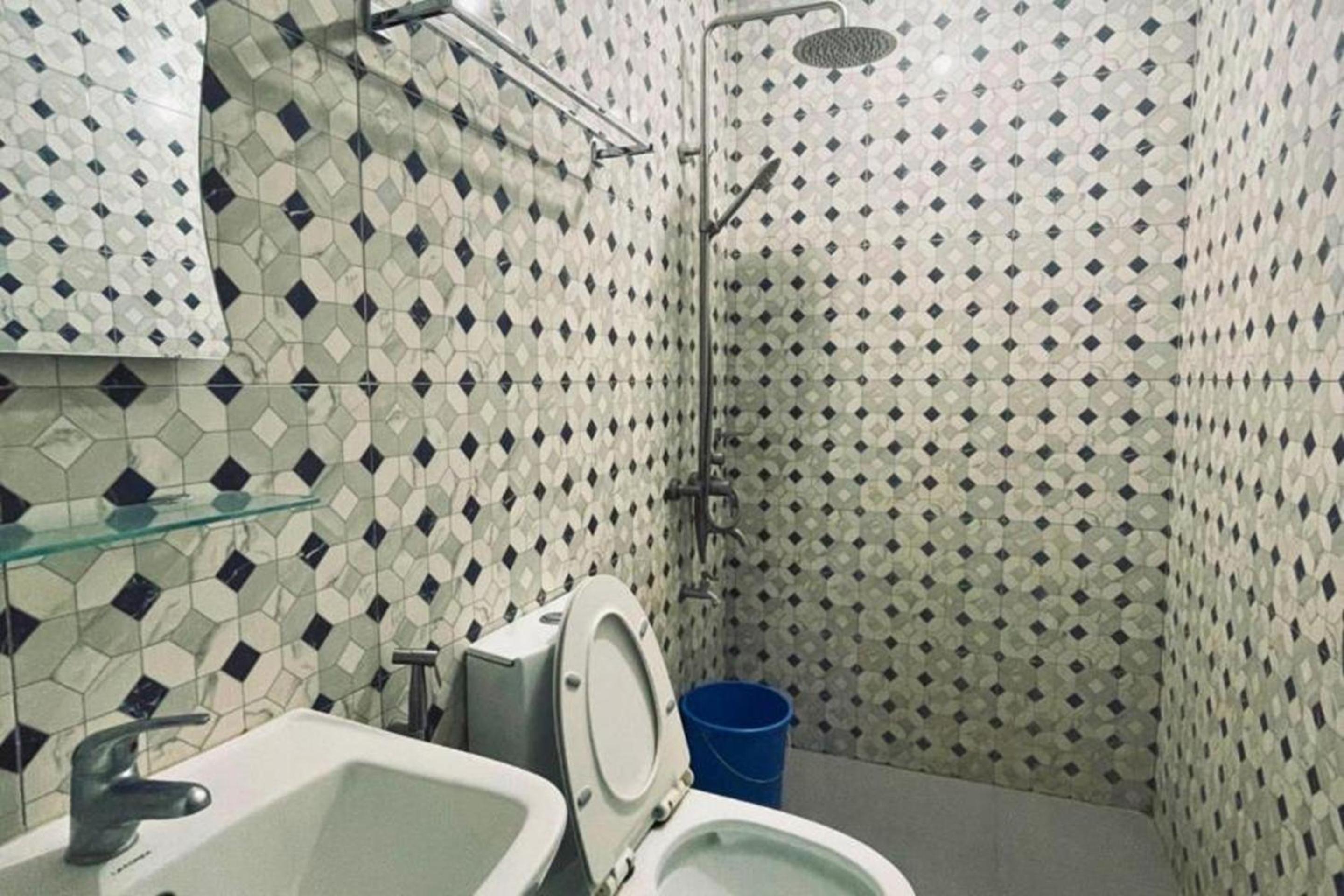 Standard Triple Room - Photo 4