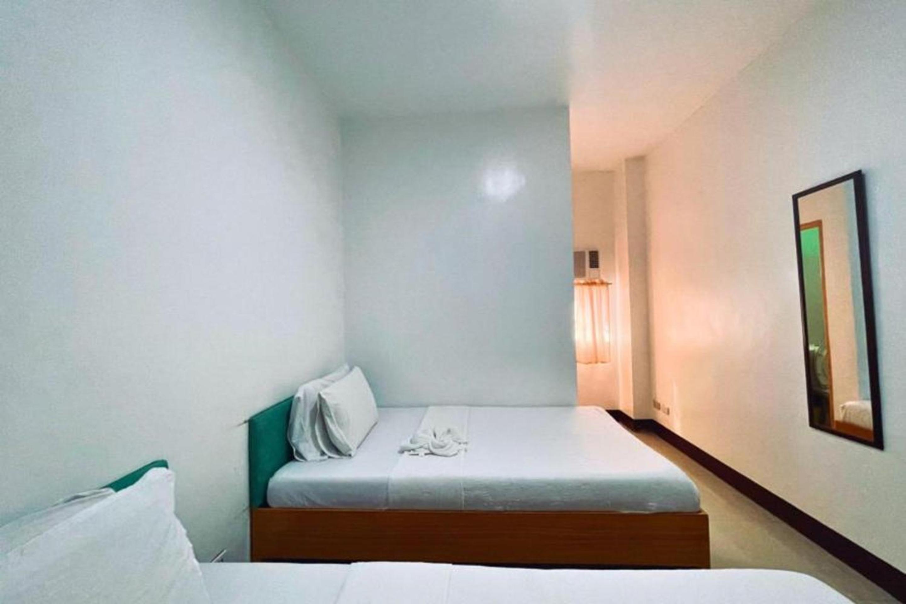 Deluxe Twin Room - Photo 5