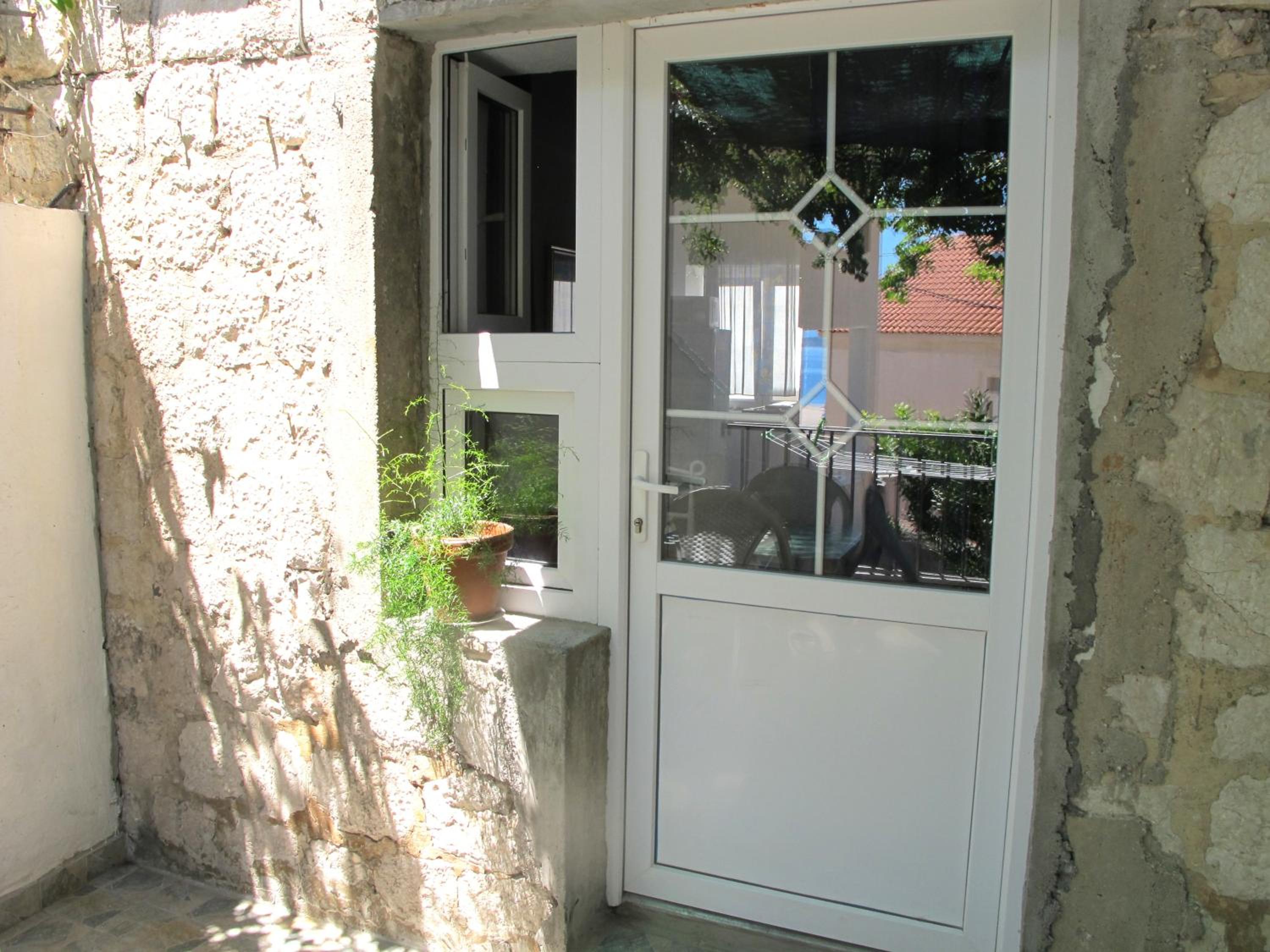 Studio with Terrace - Photo 30