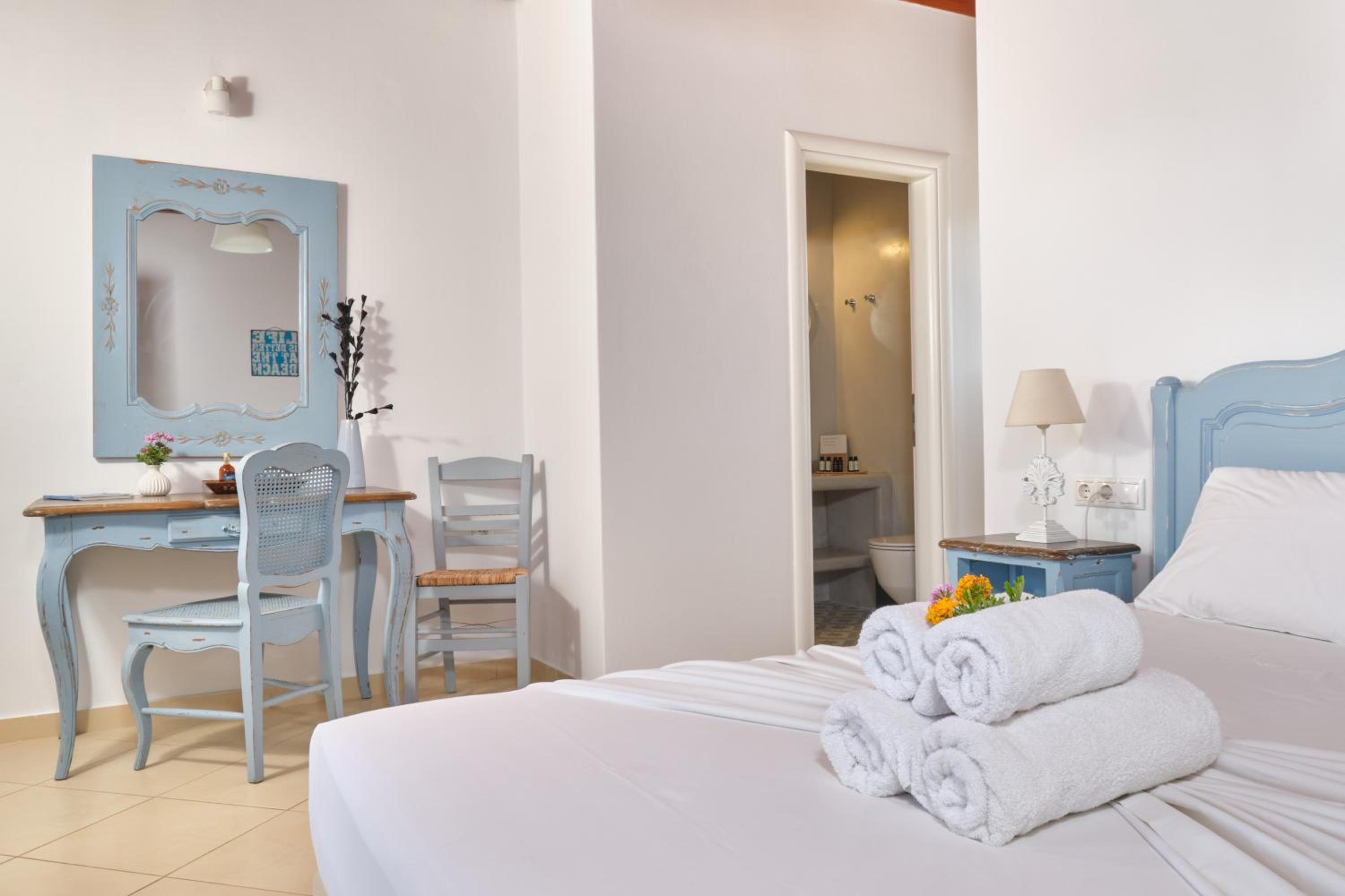 Studio with Sea View (3 Adults) - Photo 1