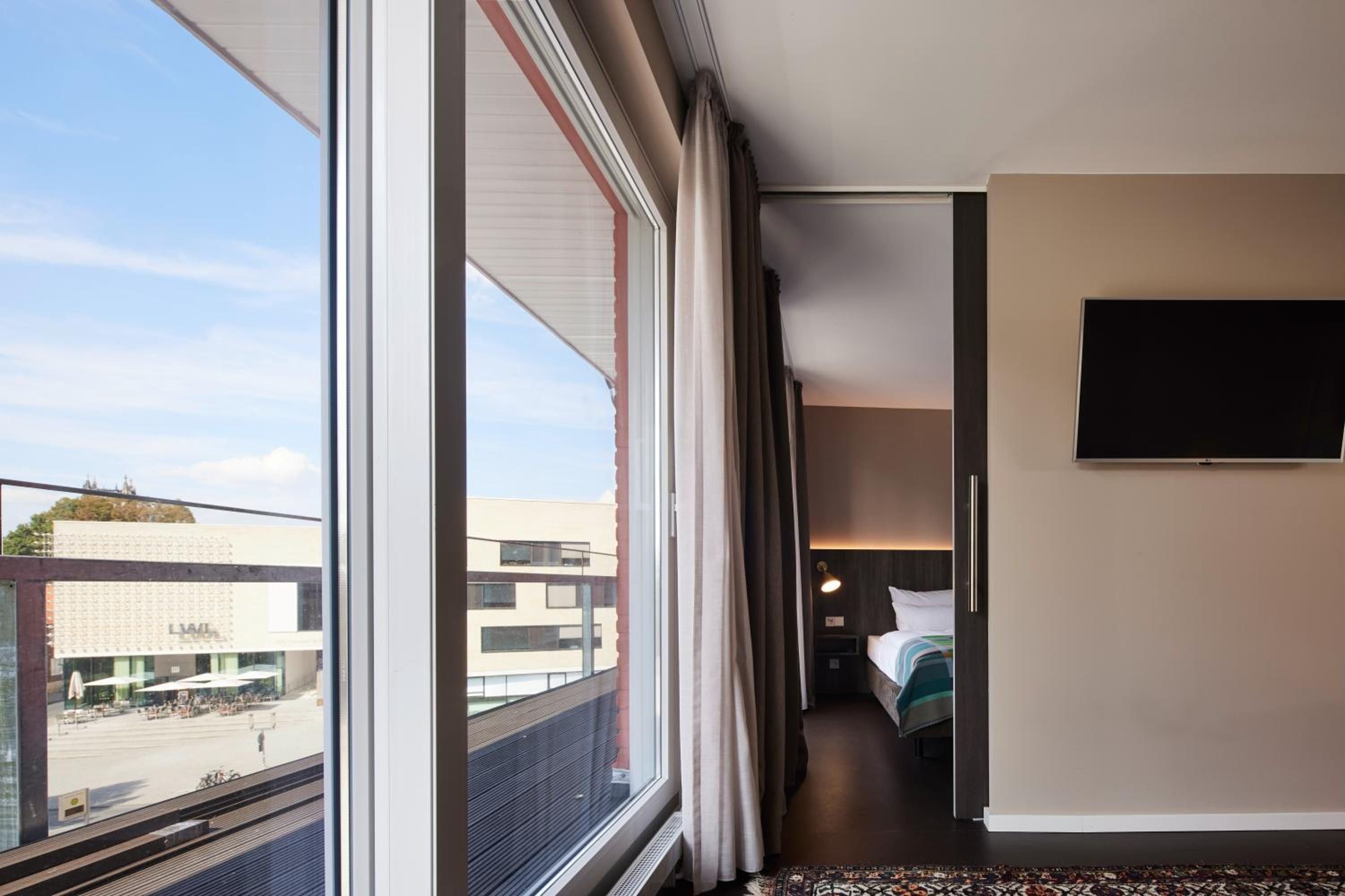 Junior Suite - Photo 9