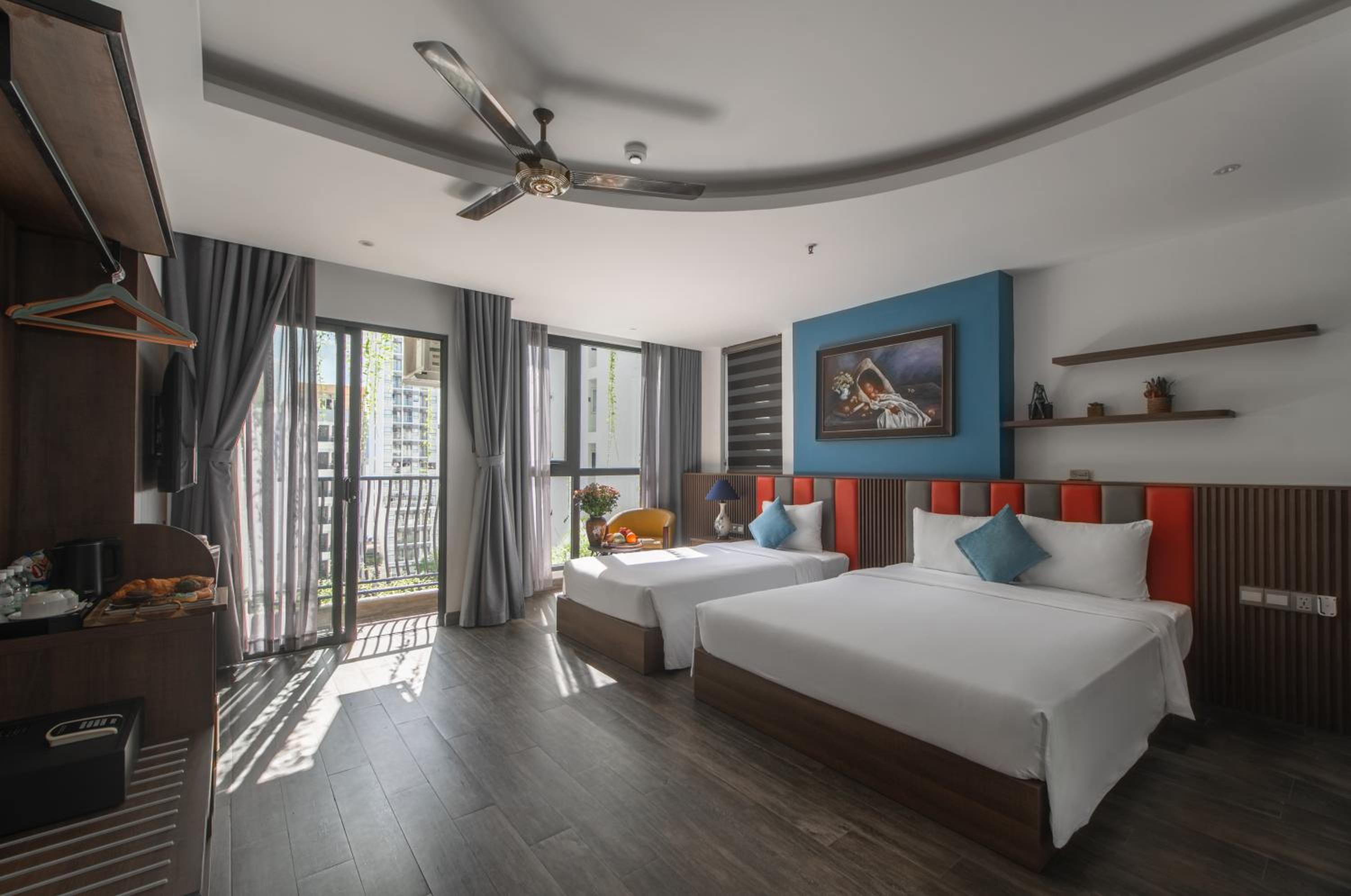 Deluxe Triple Room - Photo 10