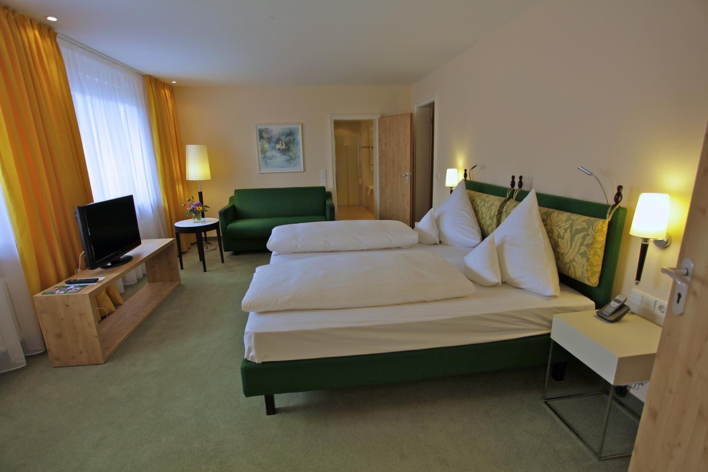 Suite with Terrace photo 3