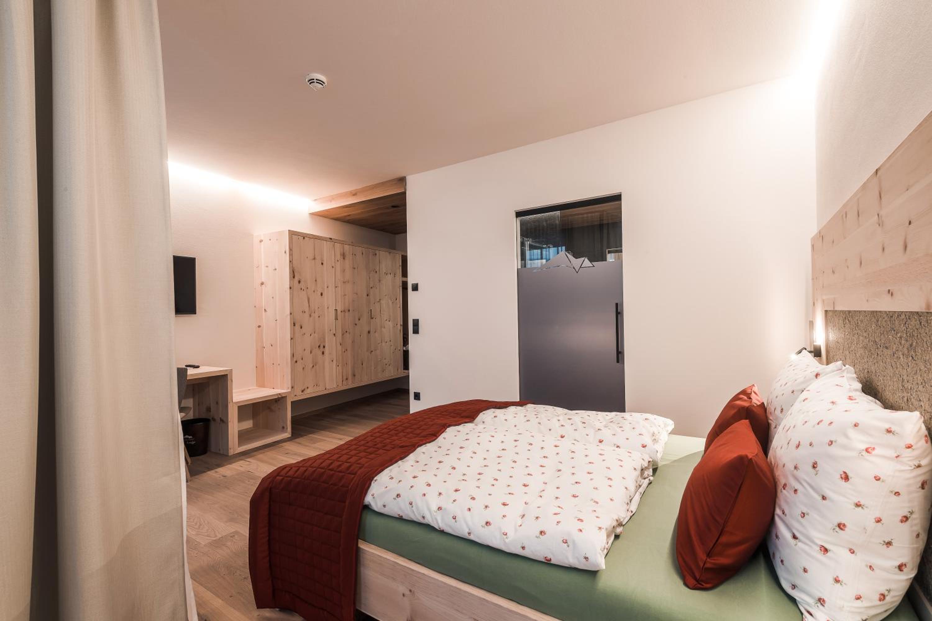Double Room with Mountain View photo 3
