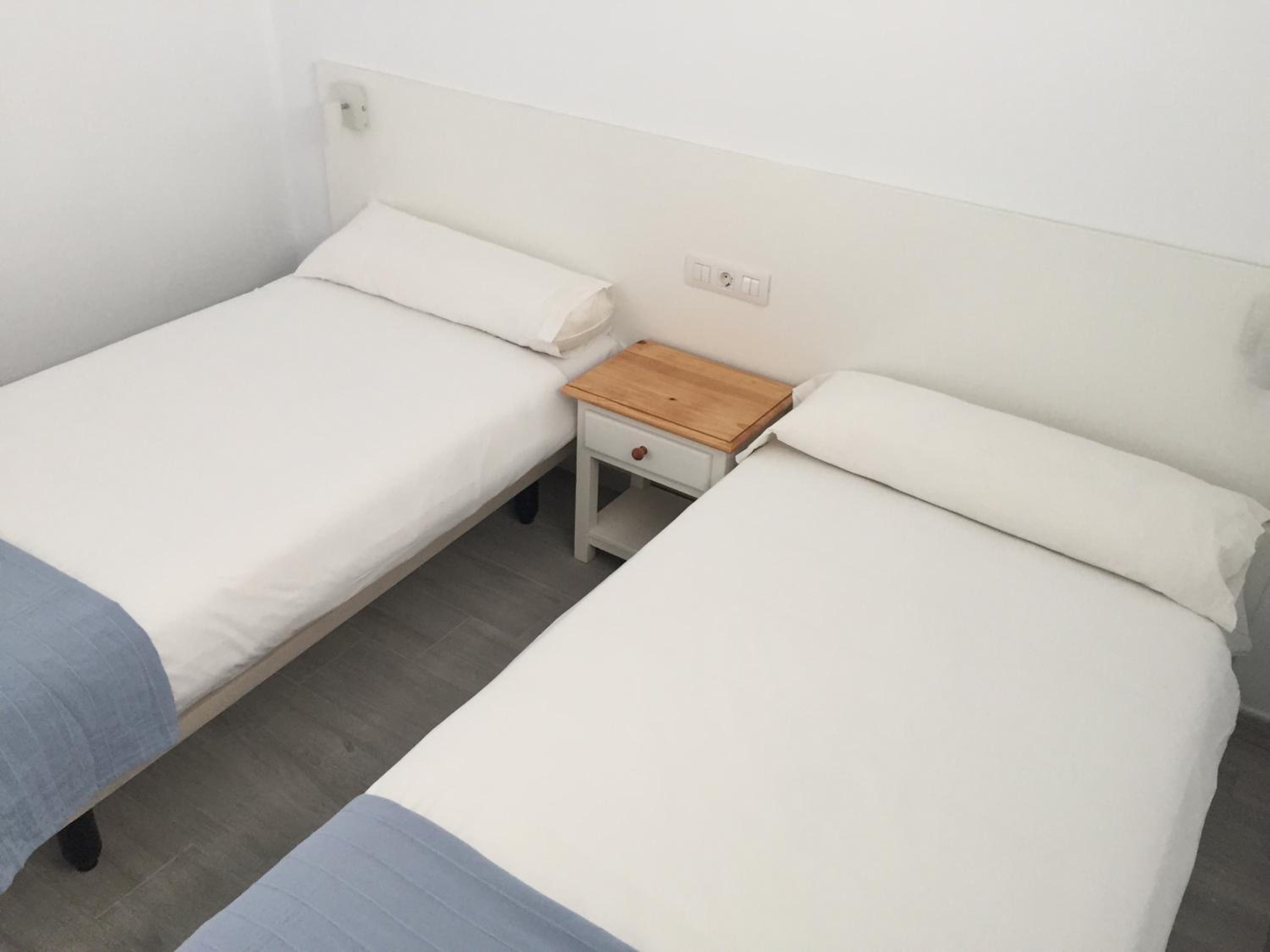 Apartment with Lateral Sea View - Photo 1