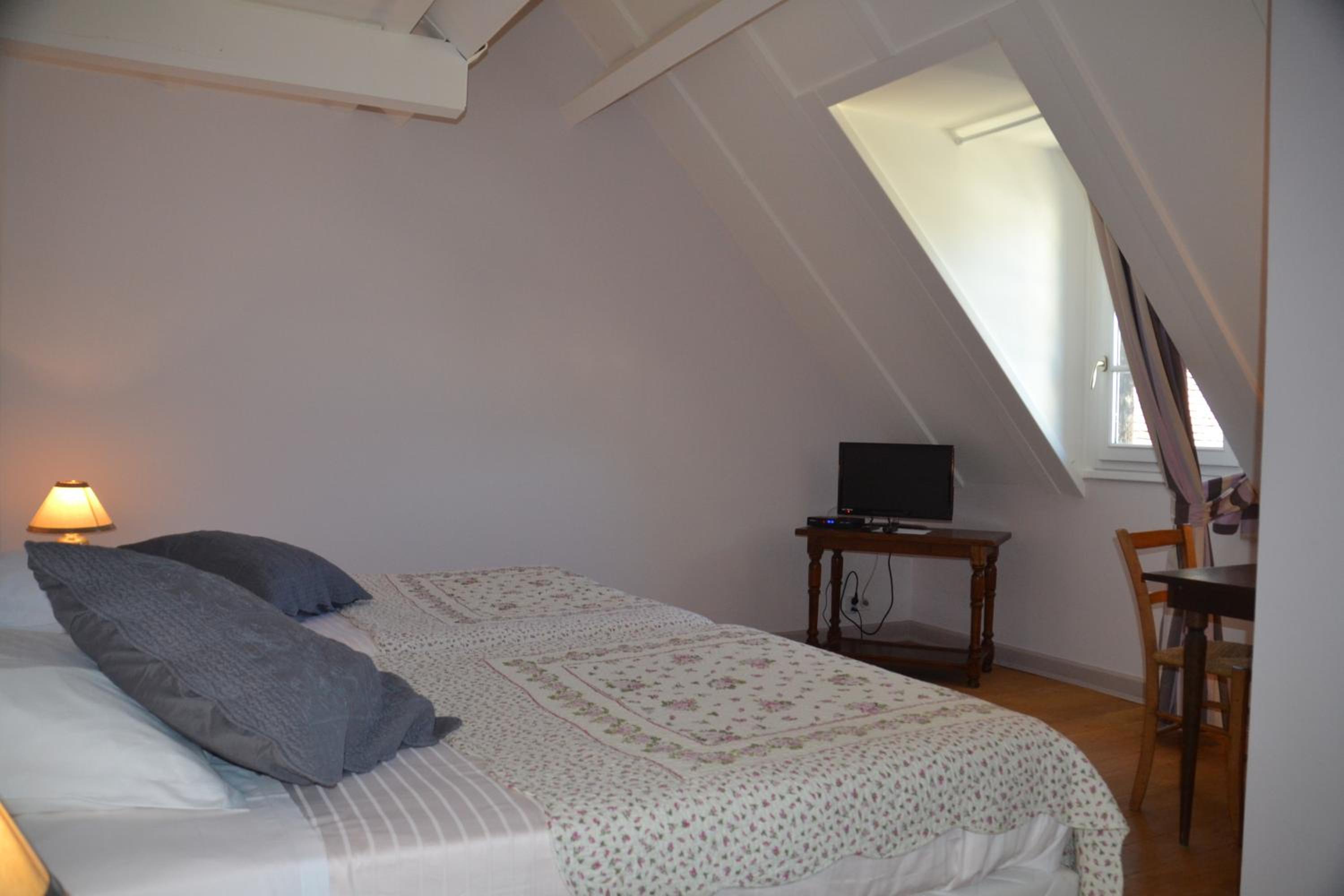Standard Room photo 3