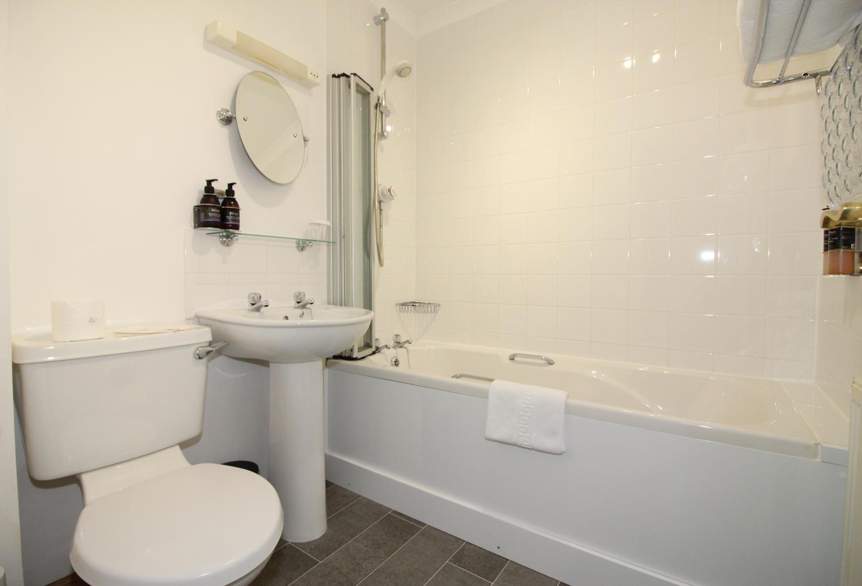 Single Room photo 3