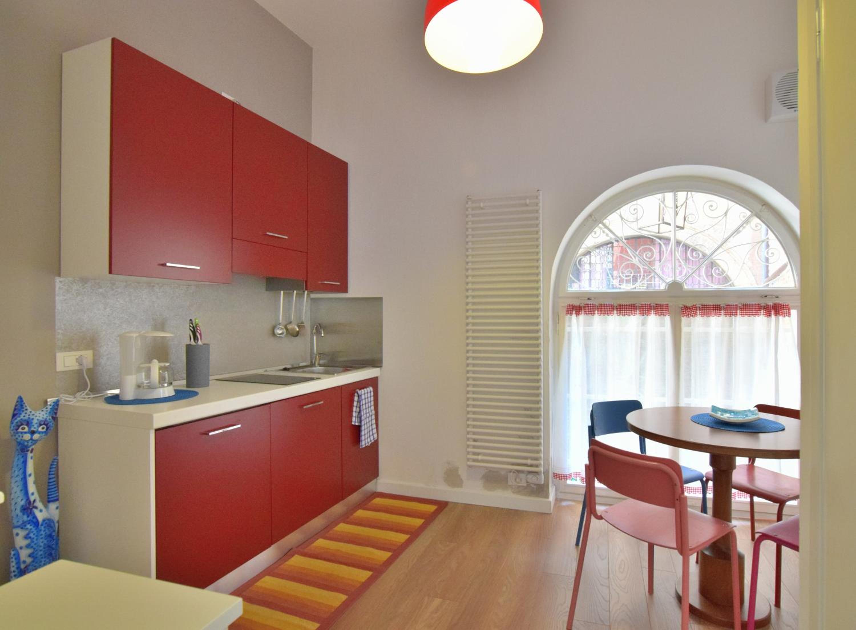 Apartment - Ground Floor photo 2