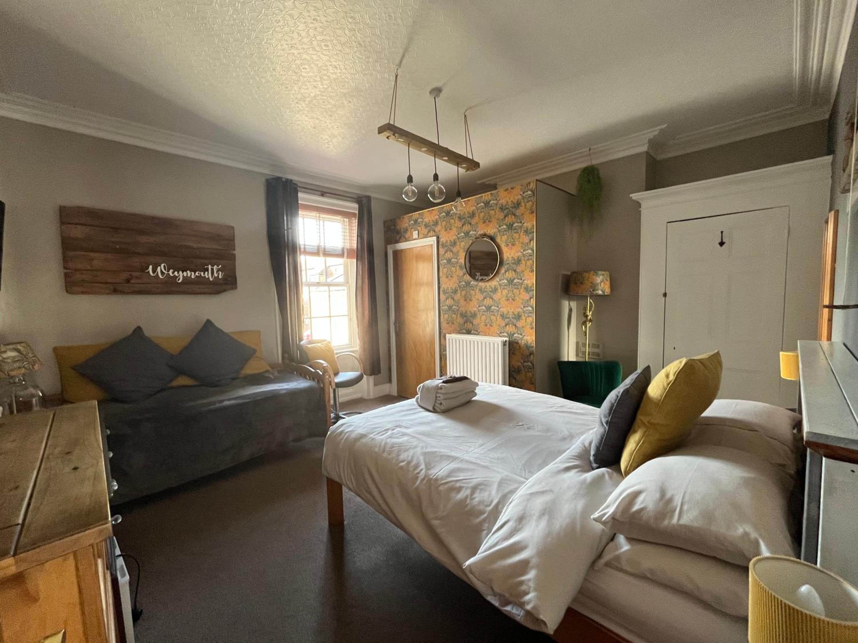 Double or Twin Room with Shower photo 3