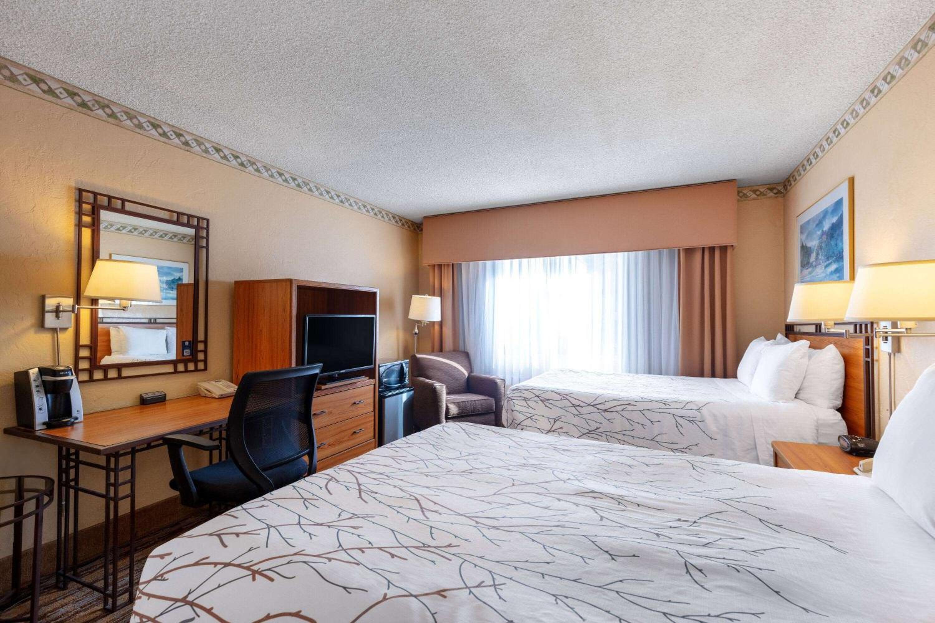 Double Room with Two Double Beds - Non-Smoking photo 1