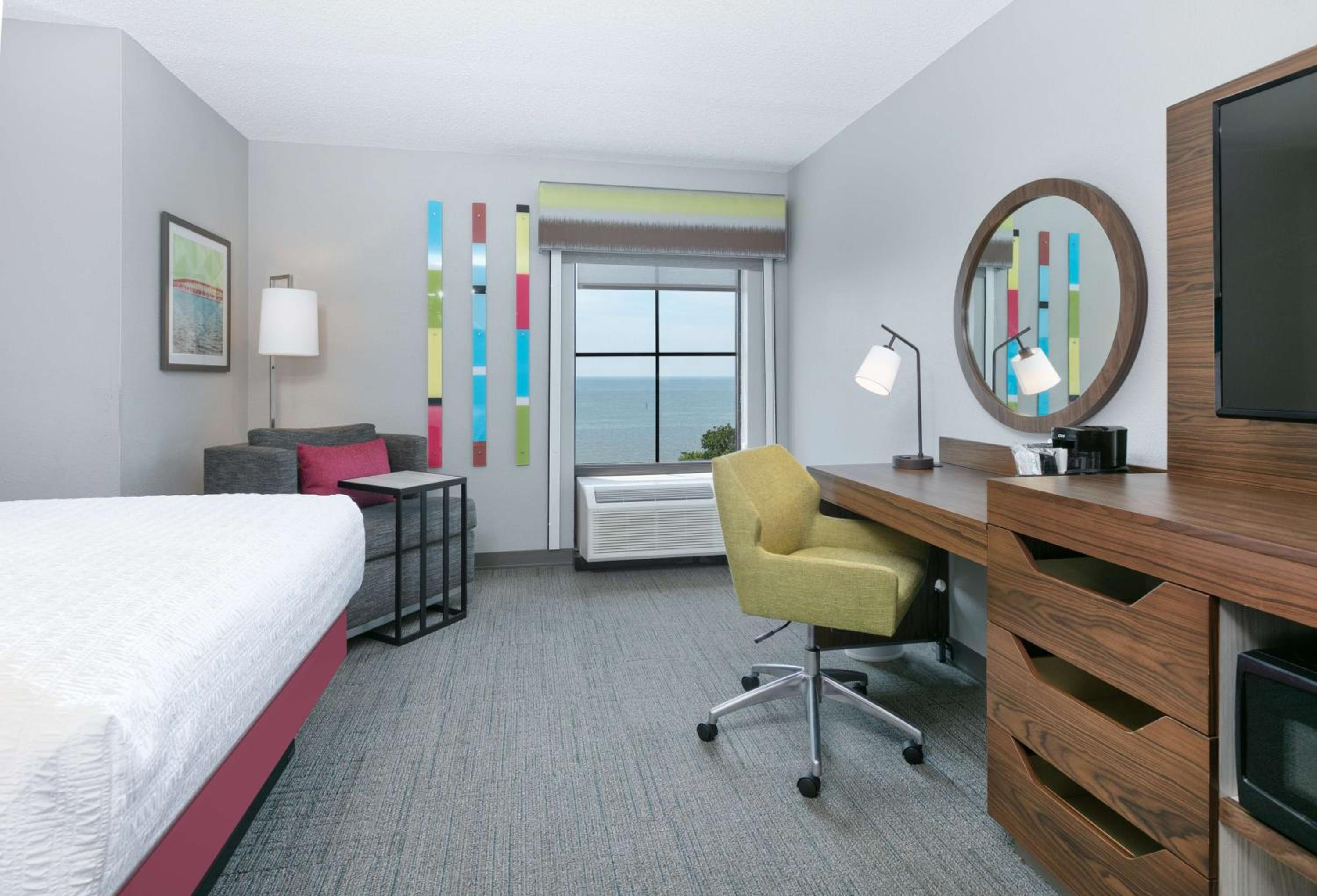 Beachfront Queen Room with Two Queen Beds - Photo 2