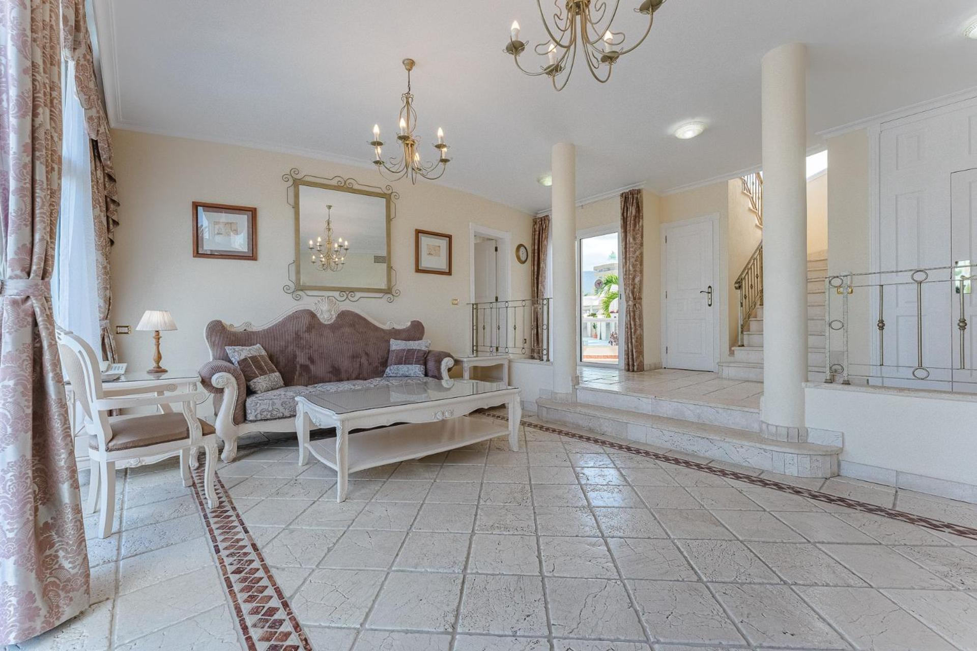 Suite with Private Pool photo 3