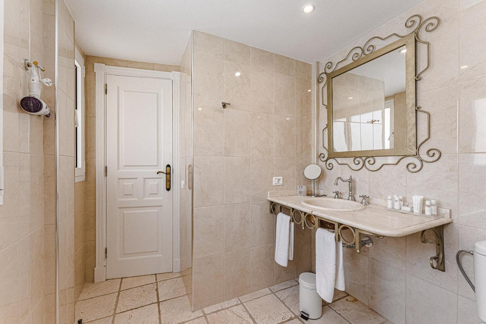Suite con Piscina Privada Suite con Piscina Privada