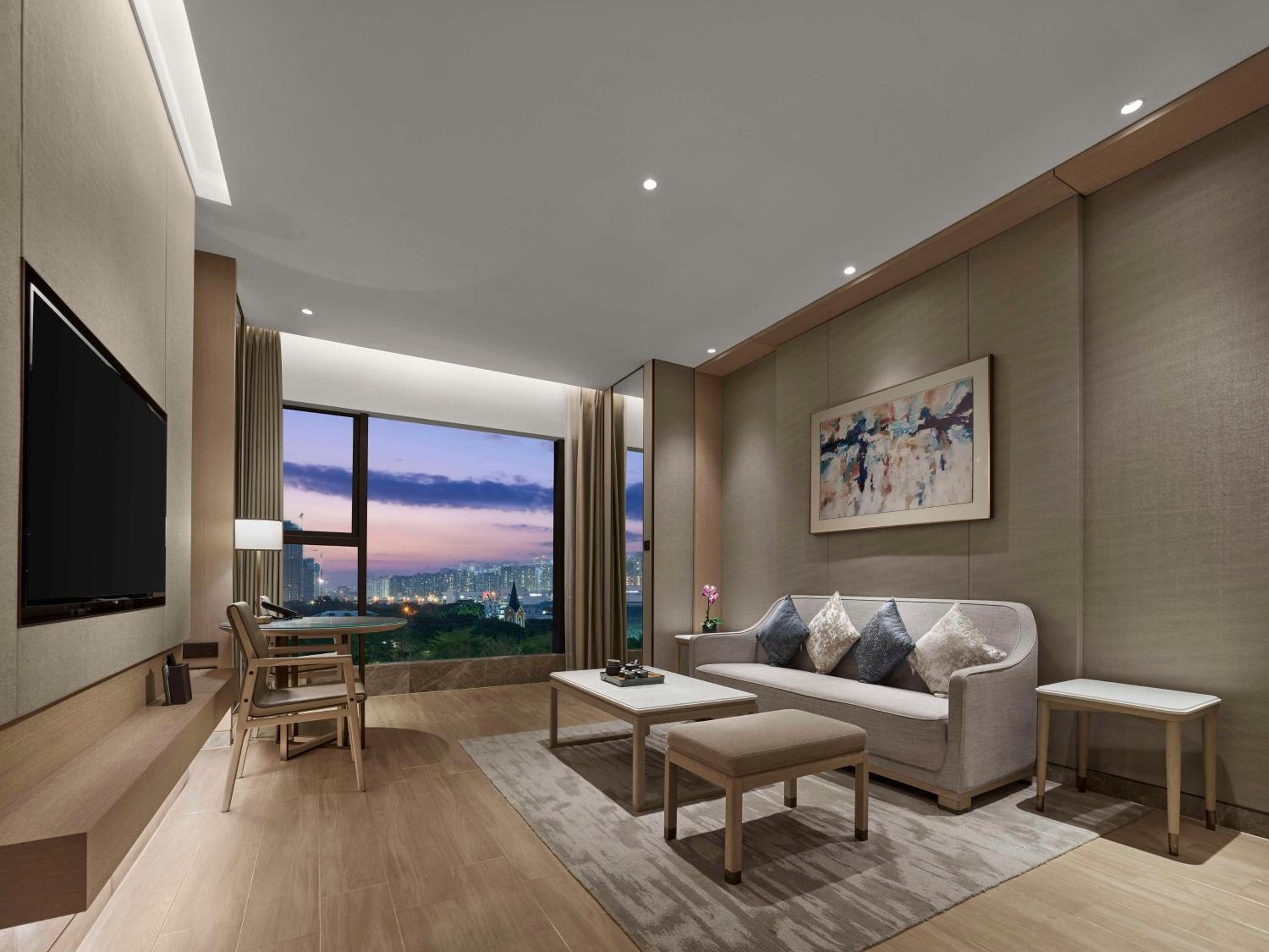 Two-Bedroom Apartment with King Bed