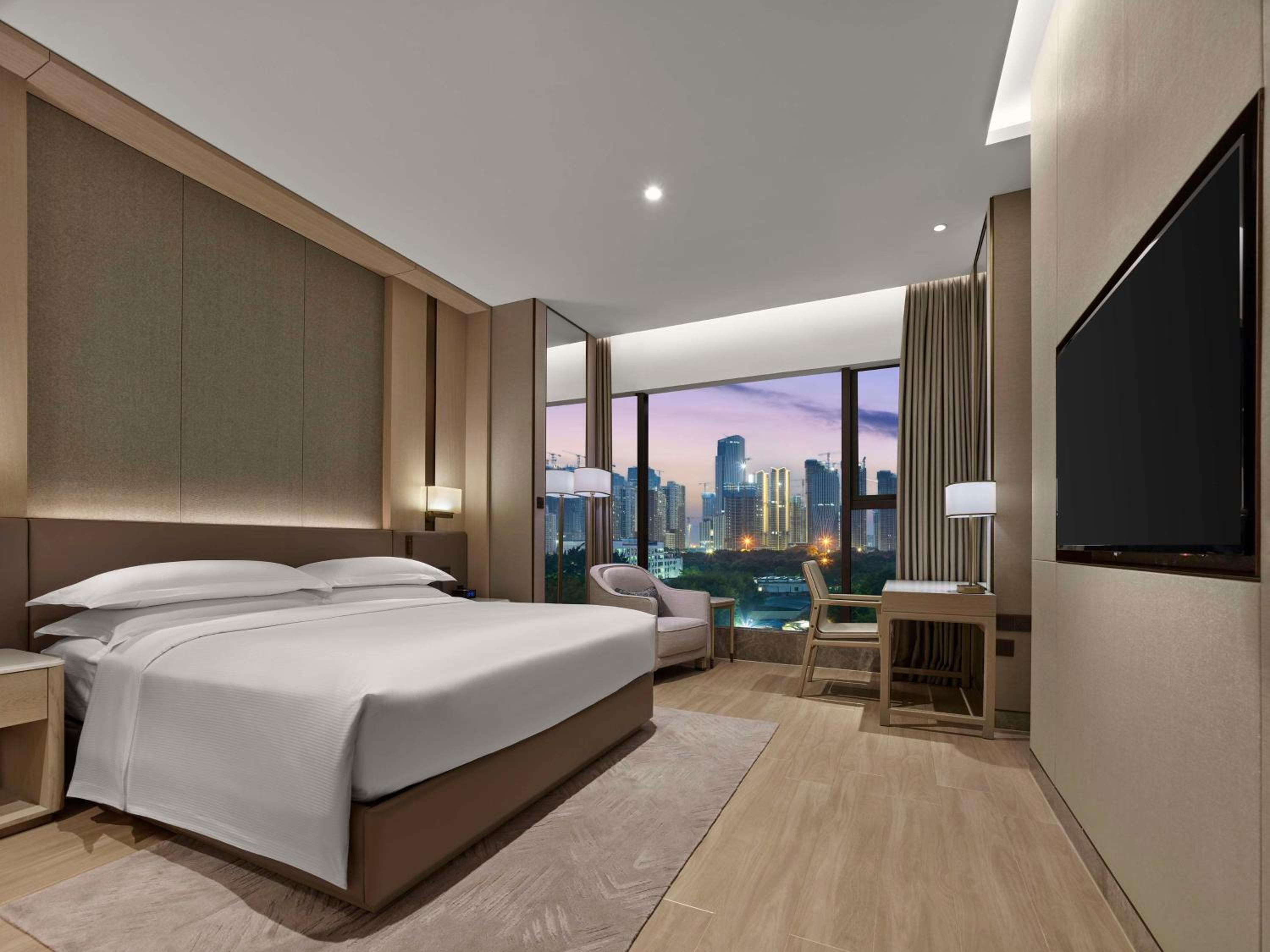 Two-Bedroom Apartment with King Bed