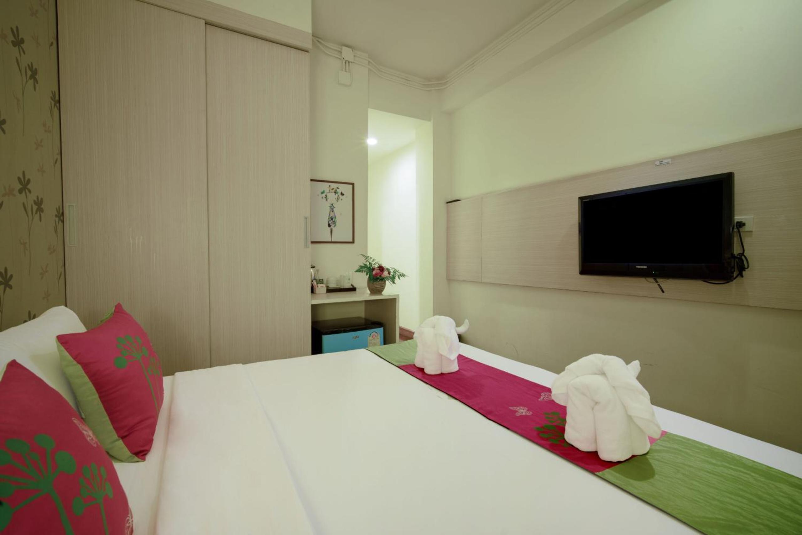 Superior Double Room-Building2 photo 2