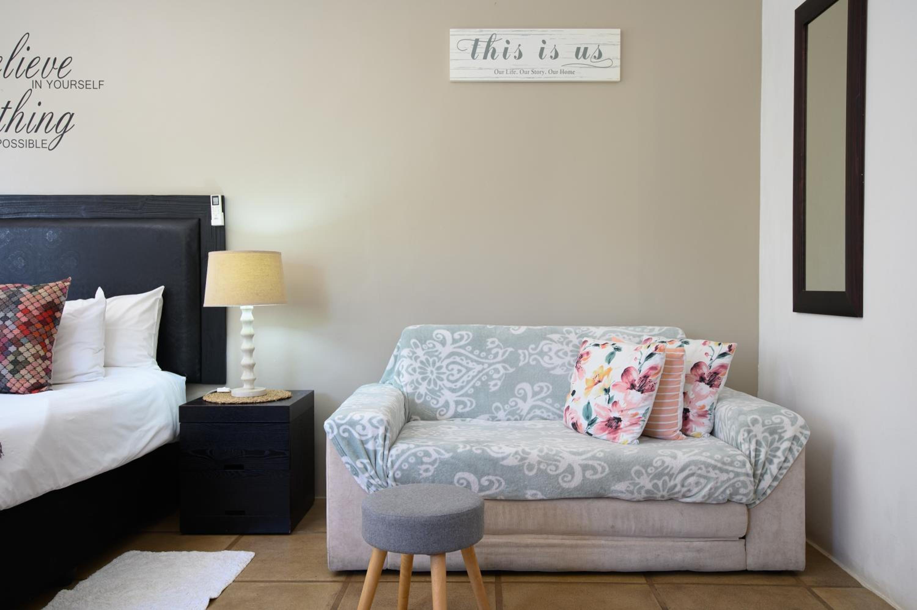Luxury King Room with Terrace photo 1