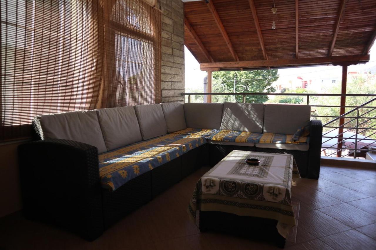 Three-Bedroom Apartment - Photo 36