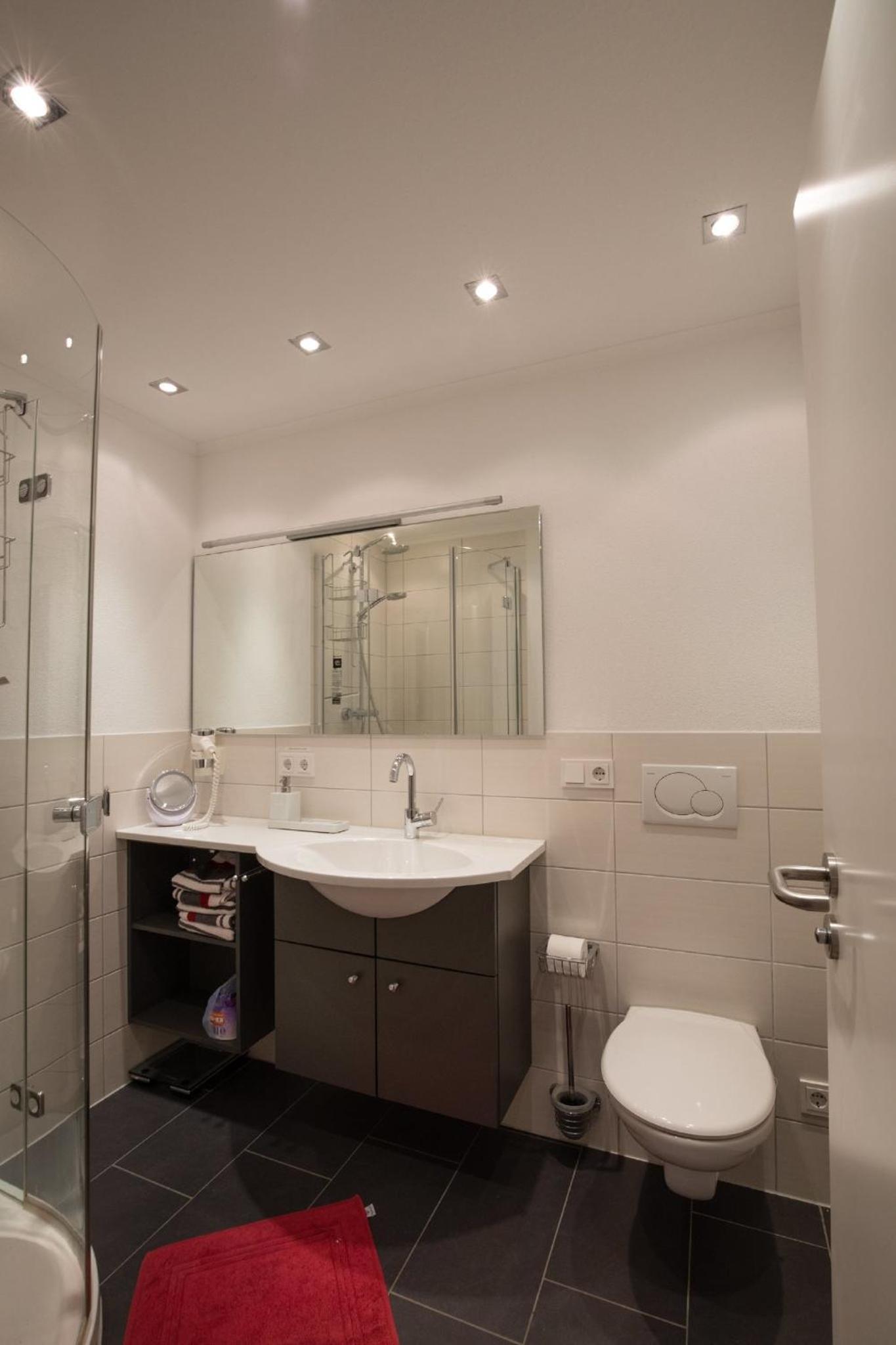 Superior One-Bedroom Apartment with Balcony photo 2