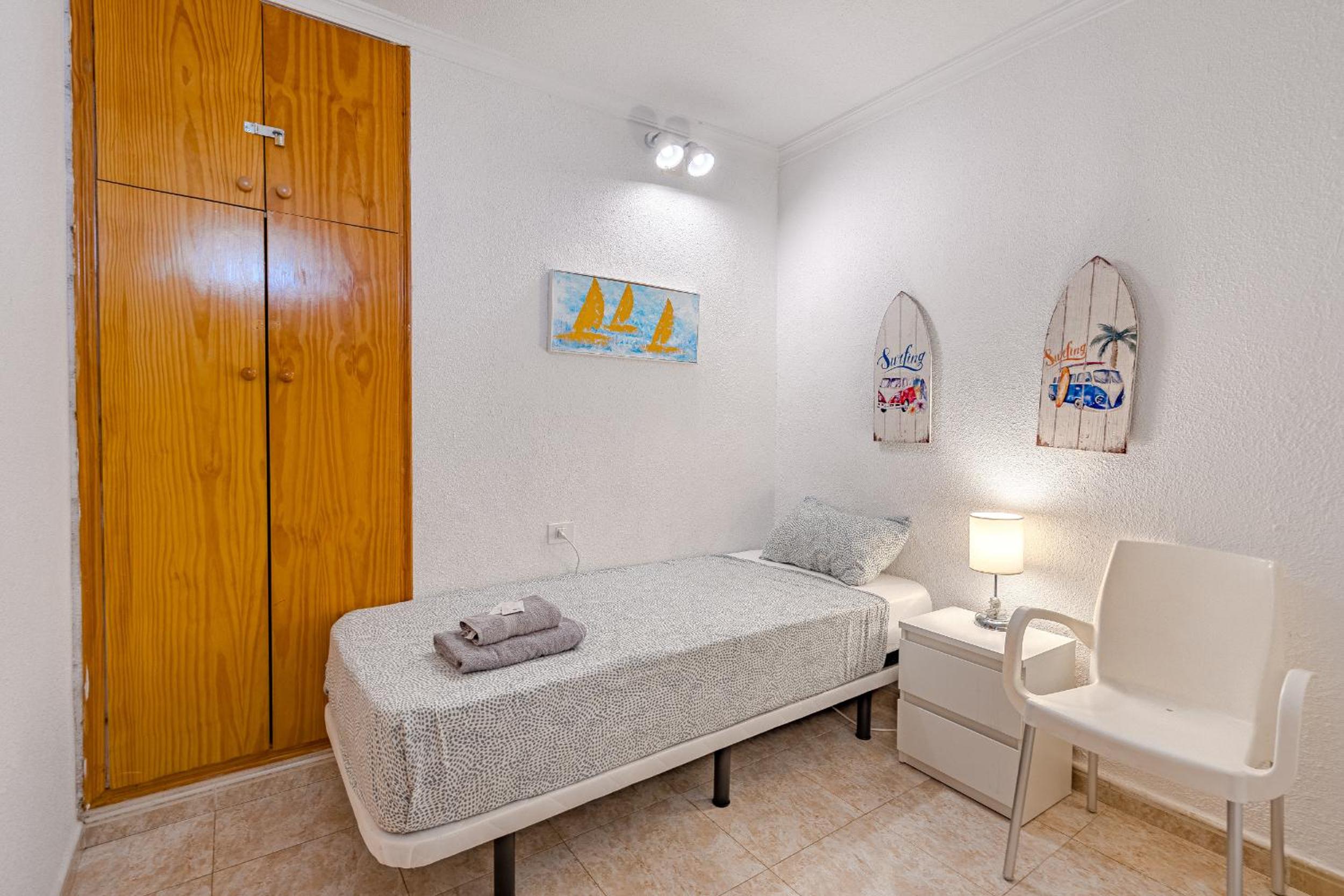 Apartamento con vista a la piscina