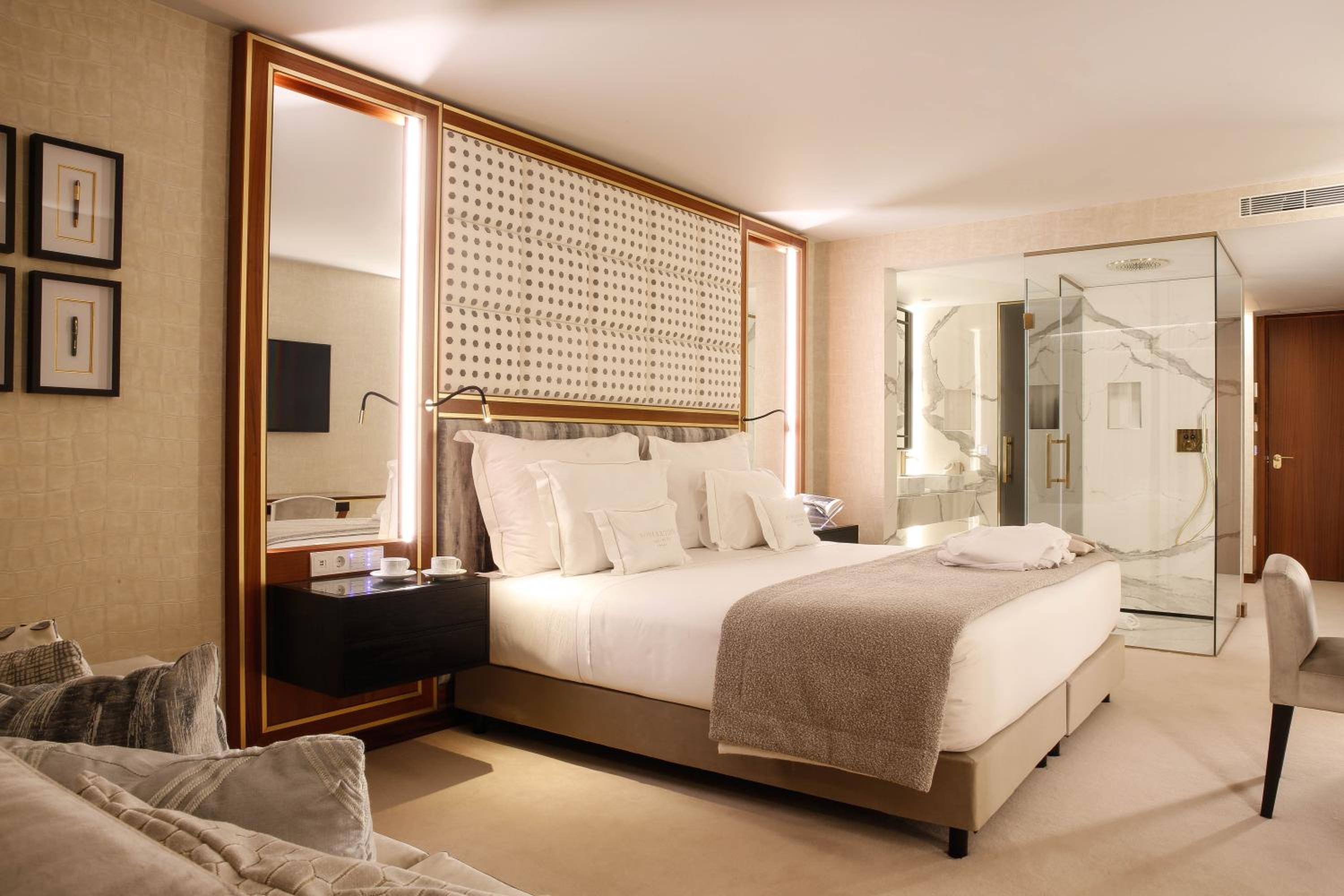 Premium Double Room - Photo 4