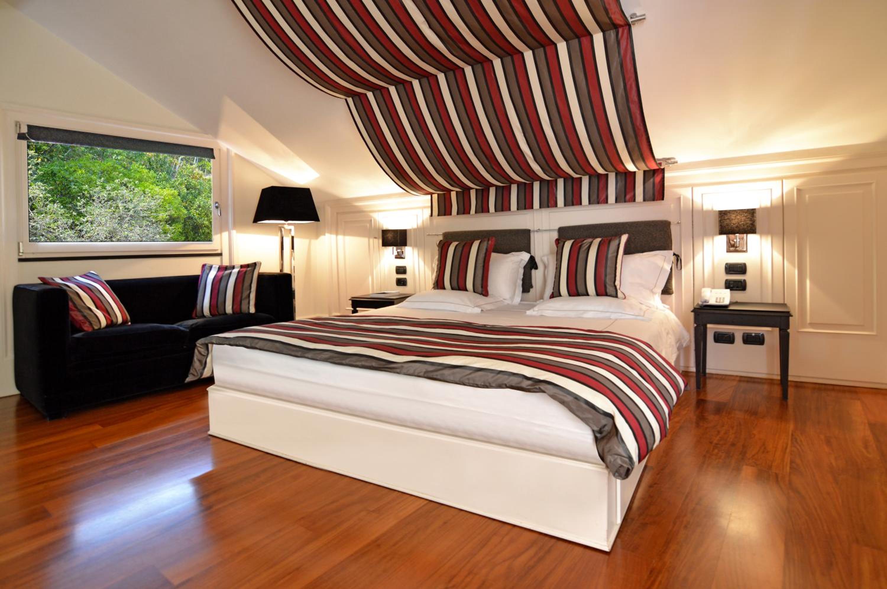 Superior Double or Twin Room - Photo 3