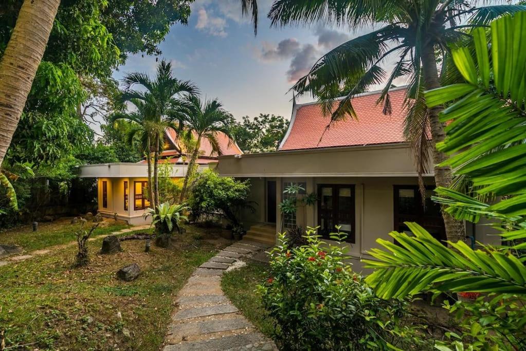 Two-Bedroom Villa photo 2