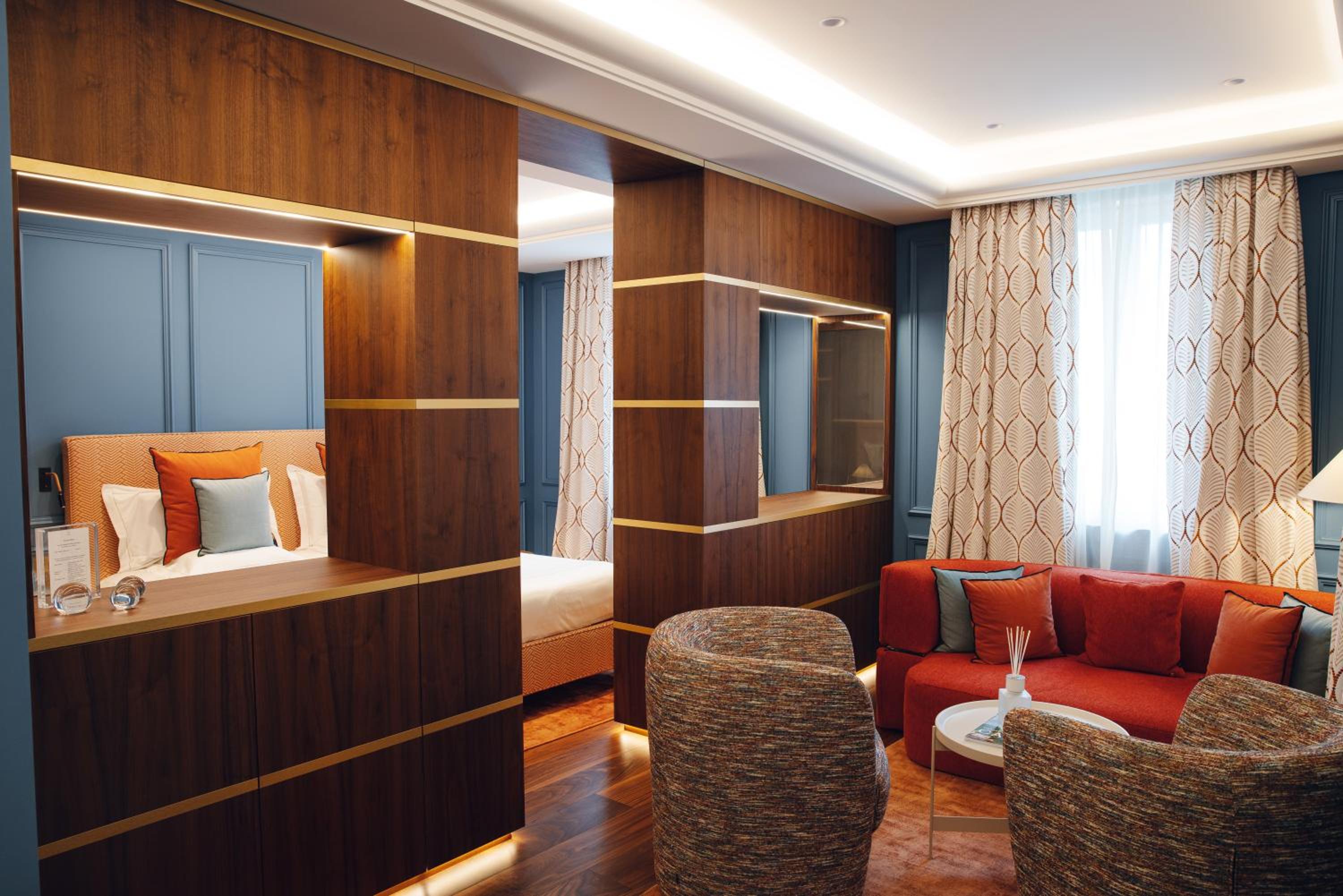 Eight Suite - Photo 1