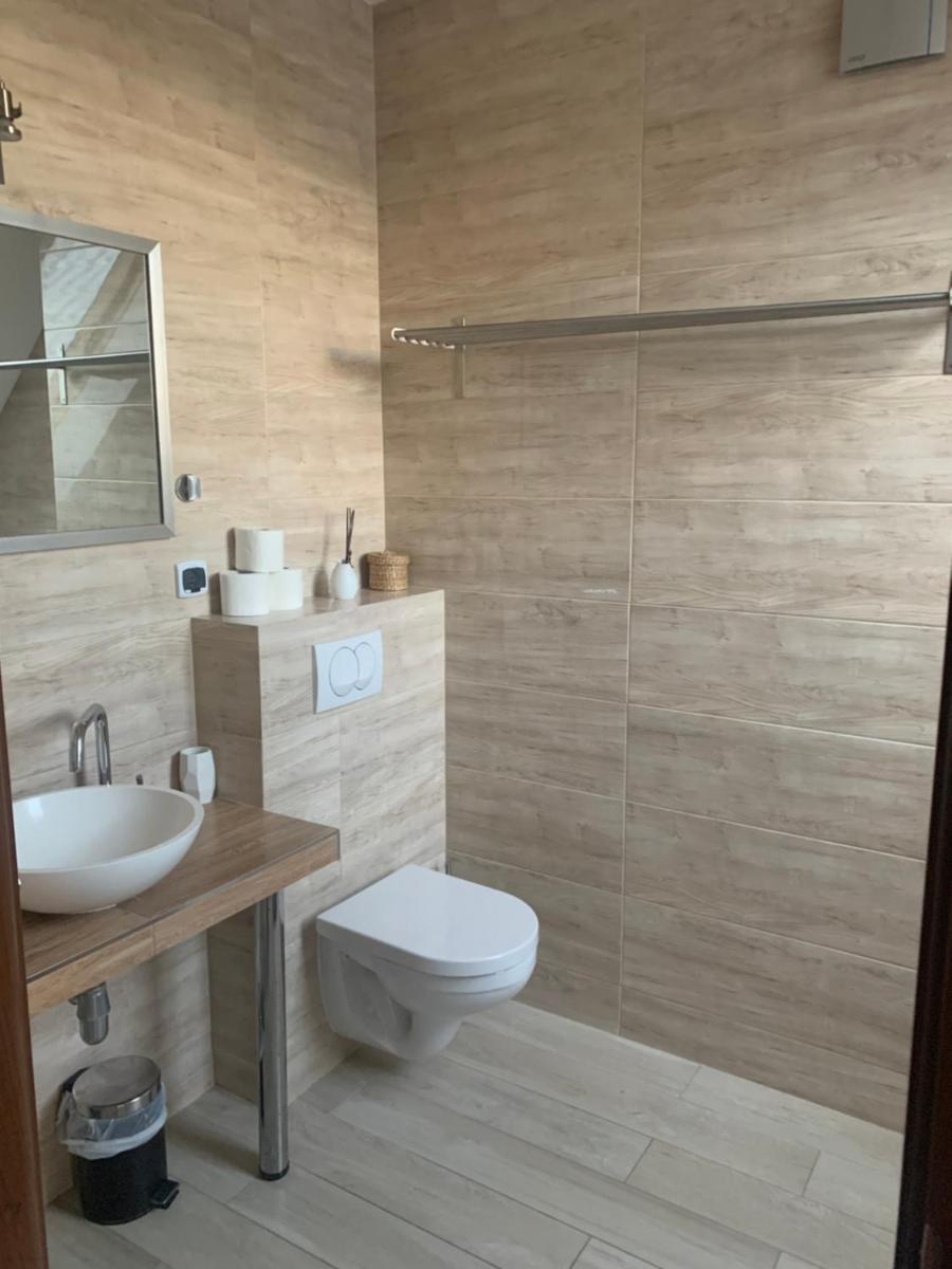 Three-Bedroom Apartment - Photo 22