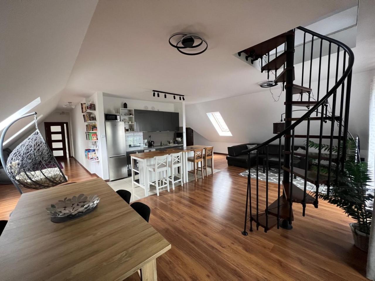 Three-Bedroom Apartment - Photo 63