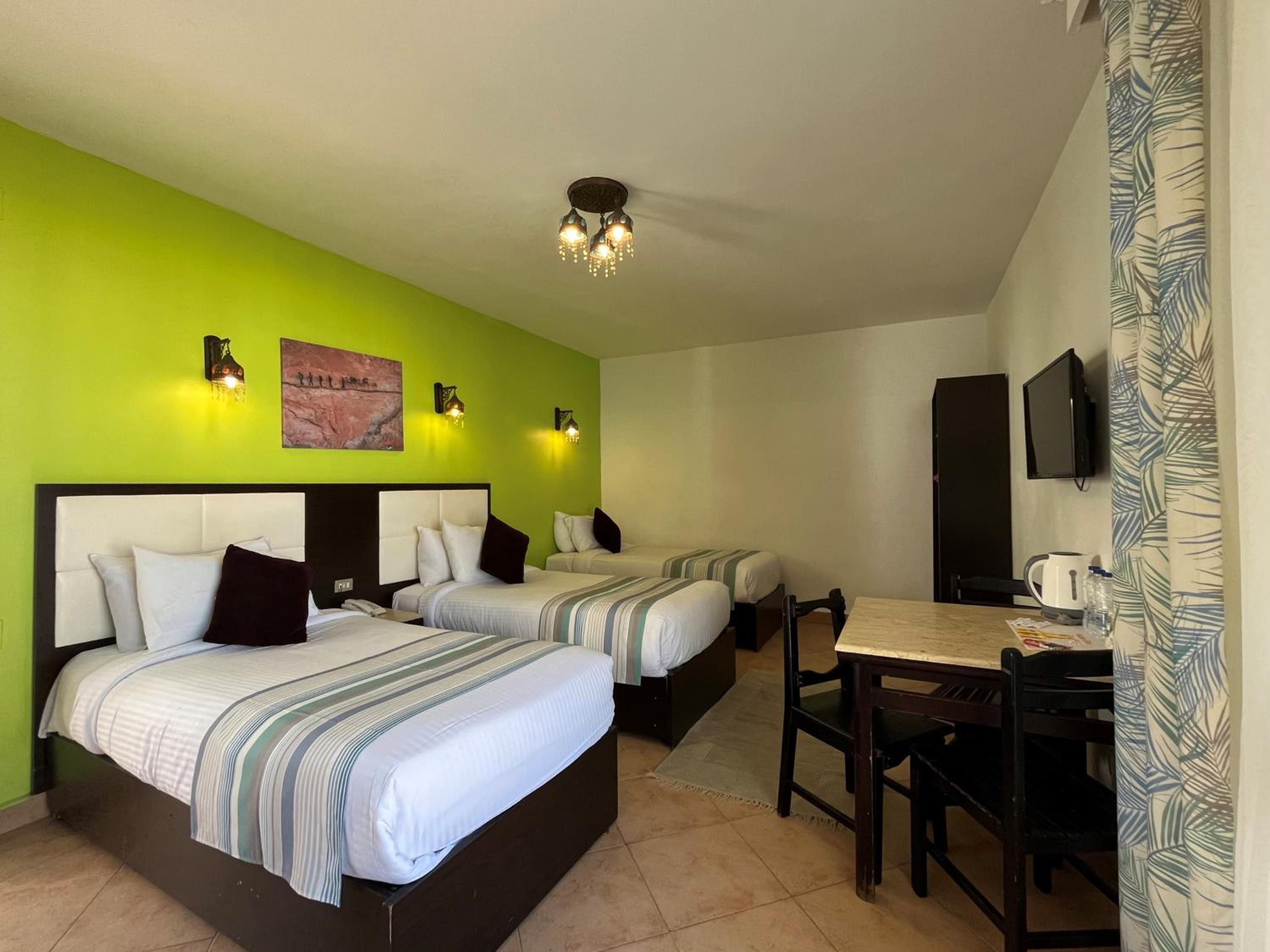 Economy Triple Room