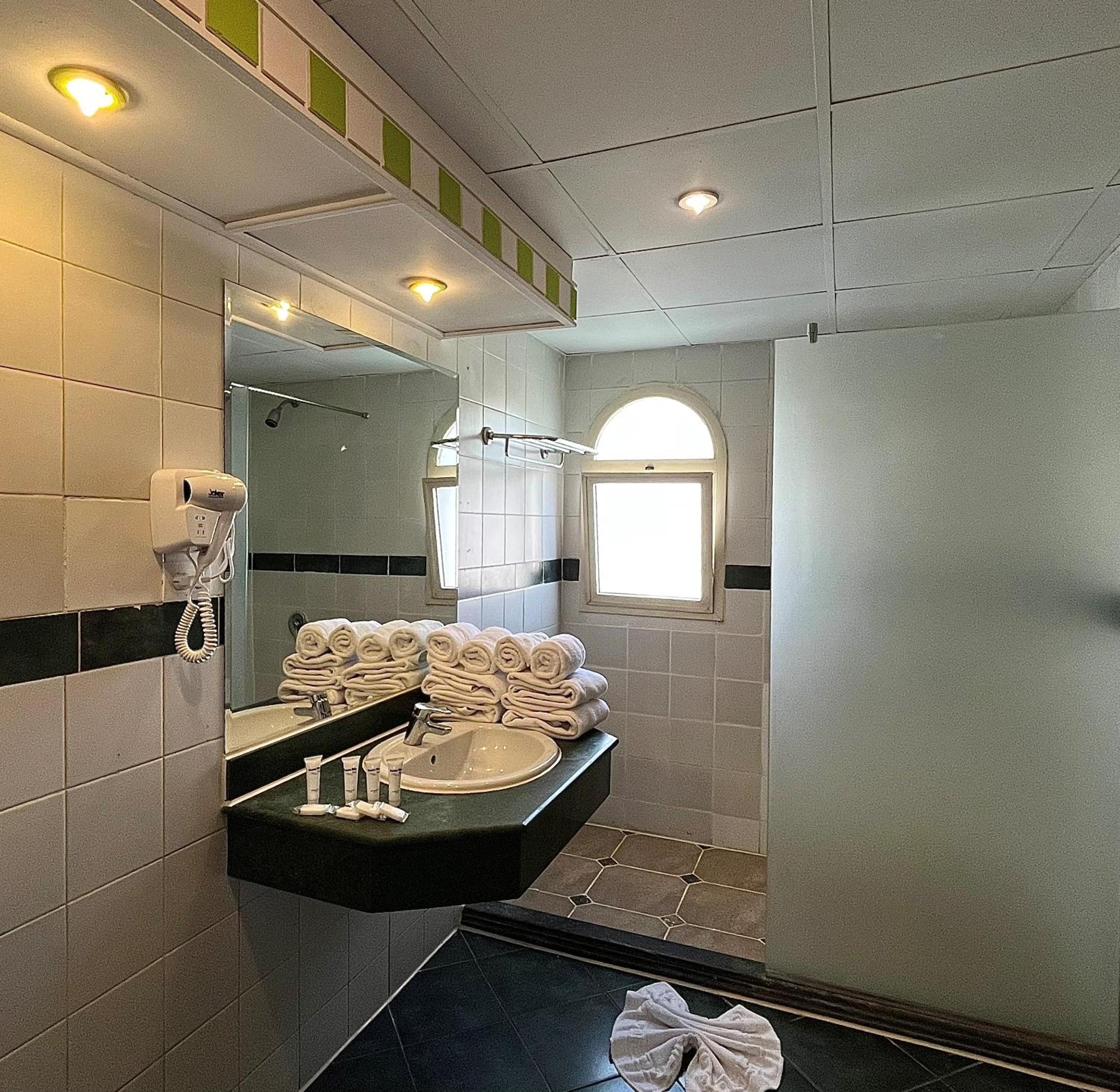Standard Triple Room photo 3